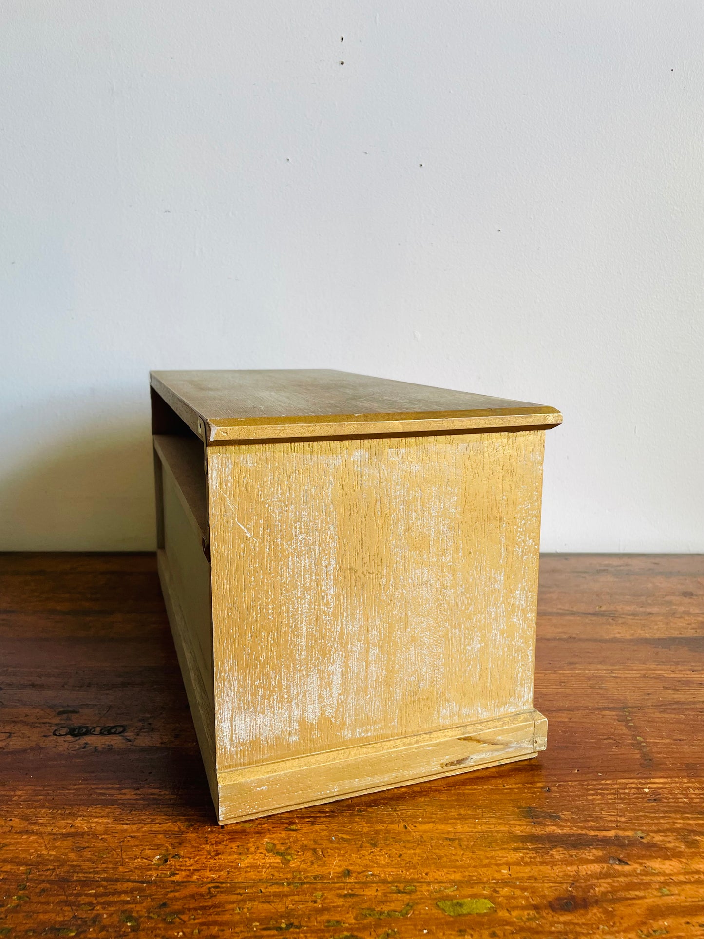 Large Wood Jewellery Box Shaped Like a Dresser with Felt Lined Drawers & Brass Pull Handles - Also Great for Office Supplies, Beads, Crafting, Etc.
