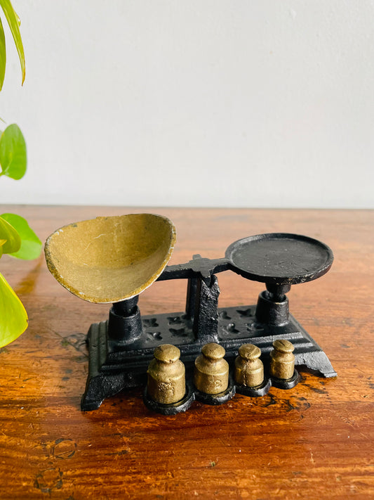 Vintage Solid & Heavy Miniature Cast Iron Balance Scale with Weights