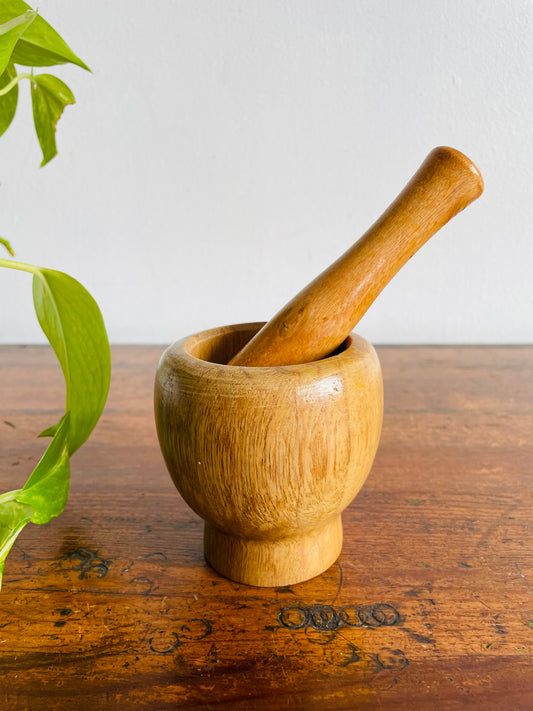 Wood Mortar & Pestle - Set of 2 Pieces