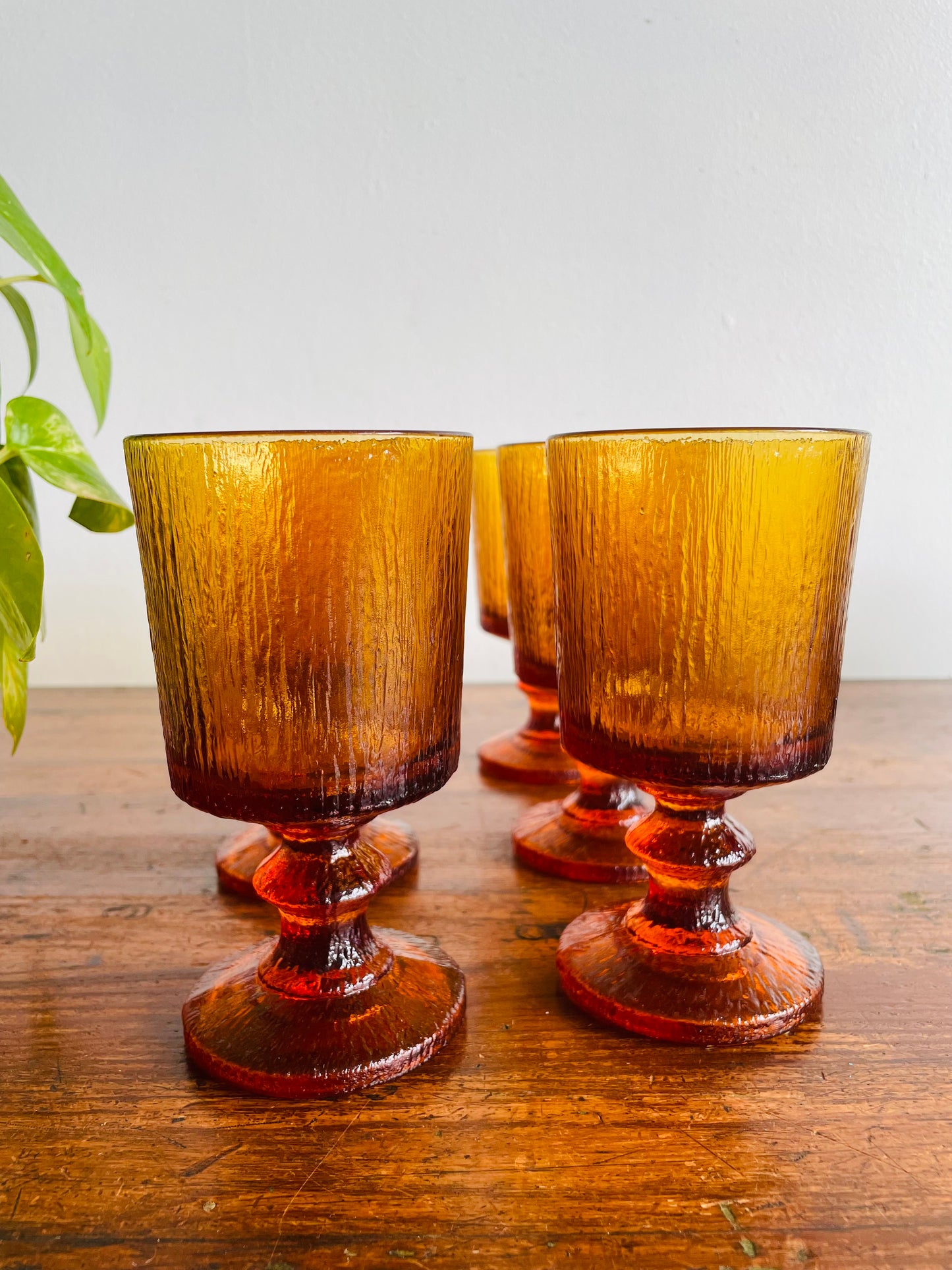 Ravenhead Siesta Amber Glass 5.5" Goblets - Set of 6