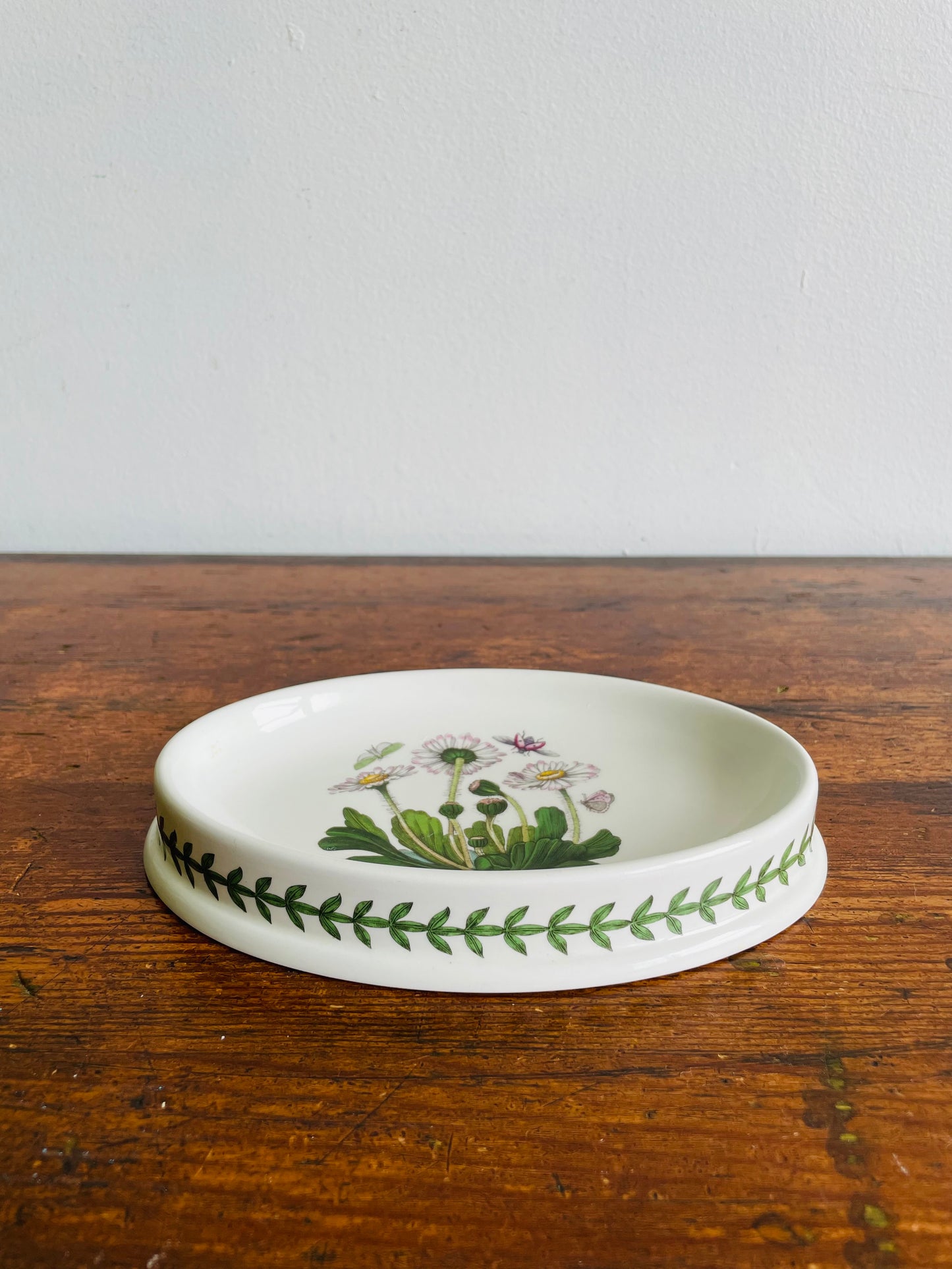 1972 Portmeirion Botanic Garden Daisy Flower Pattern Oval Soap or Trinket Dish by Susan Williams-Ellis - Made in England