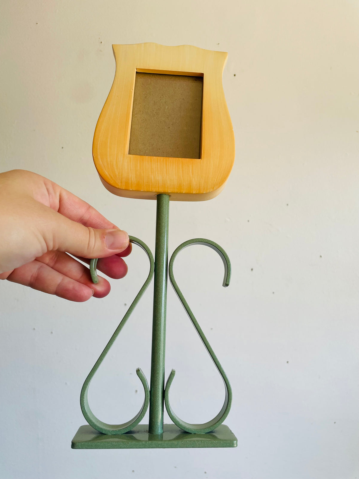 Vintage Wood & Metal Tulip Flower Shaped Standing Picture Frame - 2.1" x 3.25" Photo Size