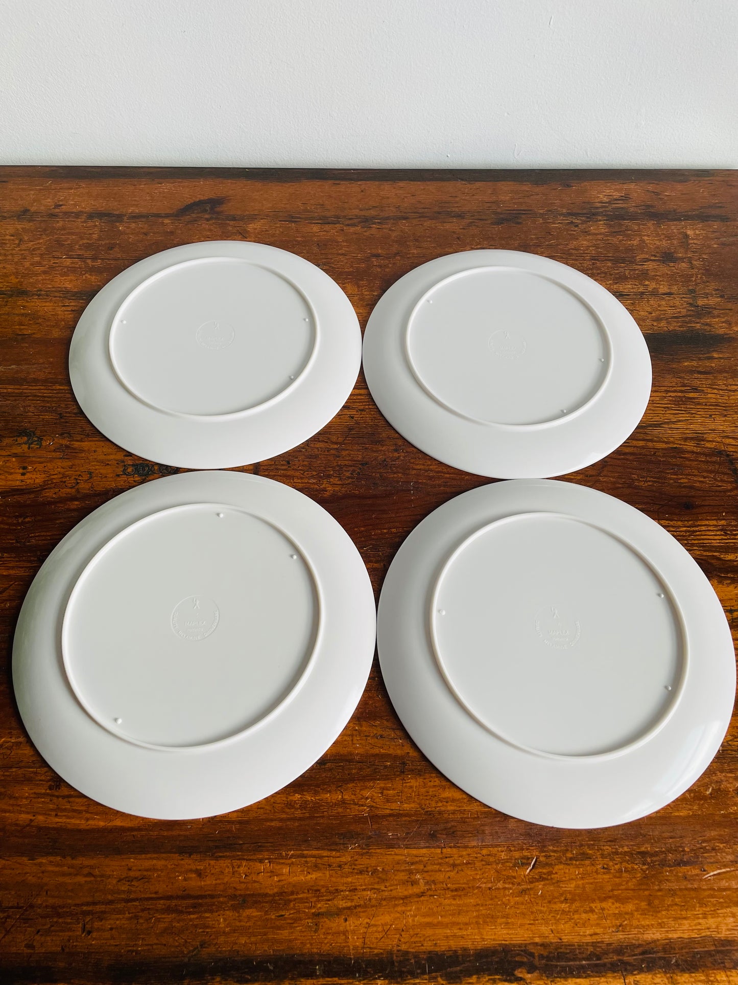 Maplex Toronto Quality Melamine Dinnerware Plates with Groovy Design - Set of 4 Dishes