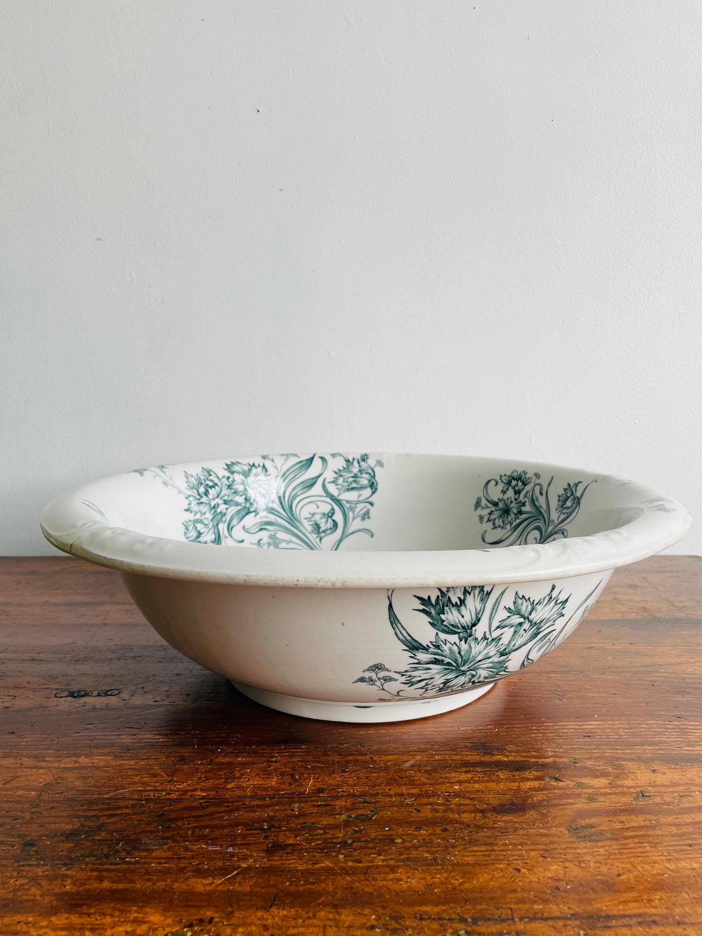 Alejandro Baker & Co. England Giant Ironstone Wash Basin Bowl with Blue Flower Pattern