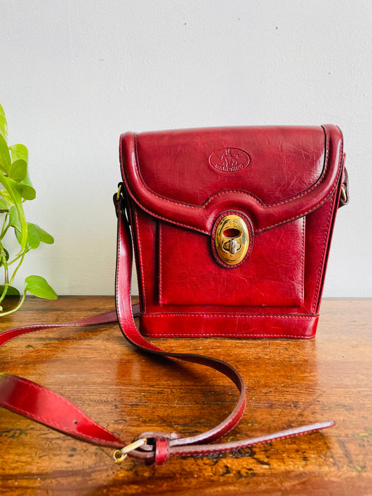 Vintage Marchino Burgundy Colour Crossbody Strap Purse with Brass Gold Hardware