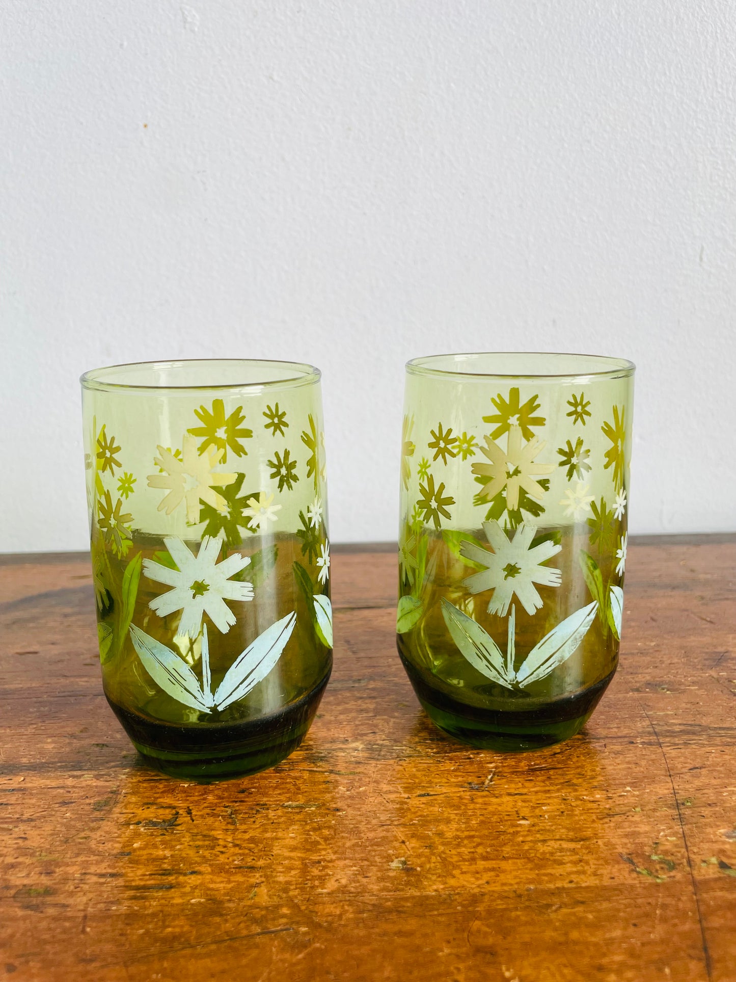 Vintage Green Glass Juice Glasses with Fun Daisy Flower Design - Set of 2