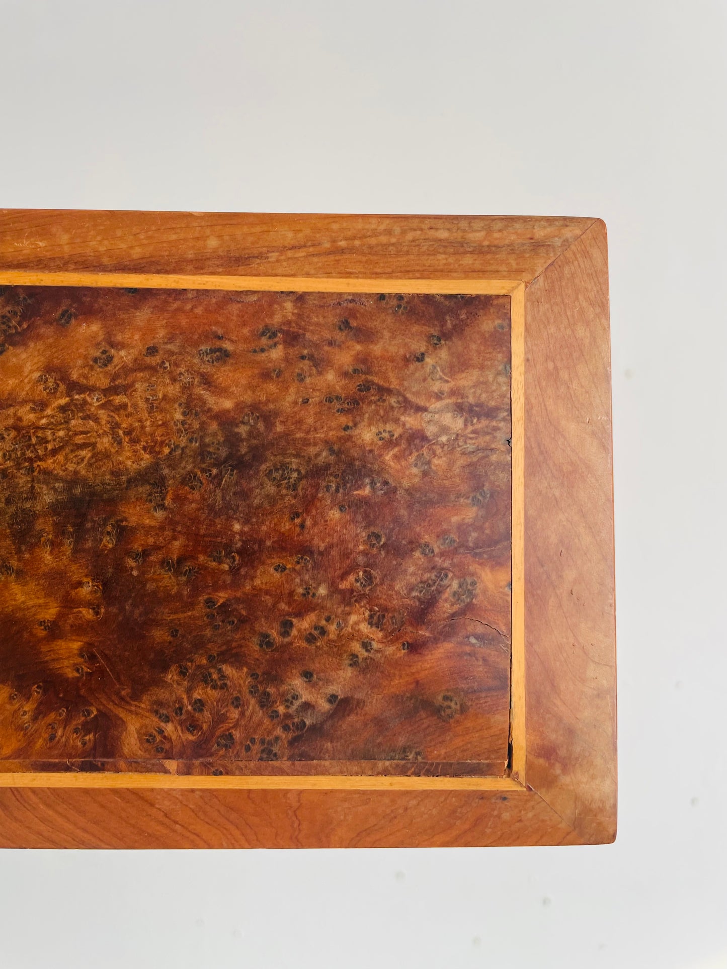 Vintage Burl Wood Inlay Jewellery Trinket Box with Hinged Lid