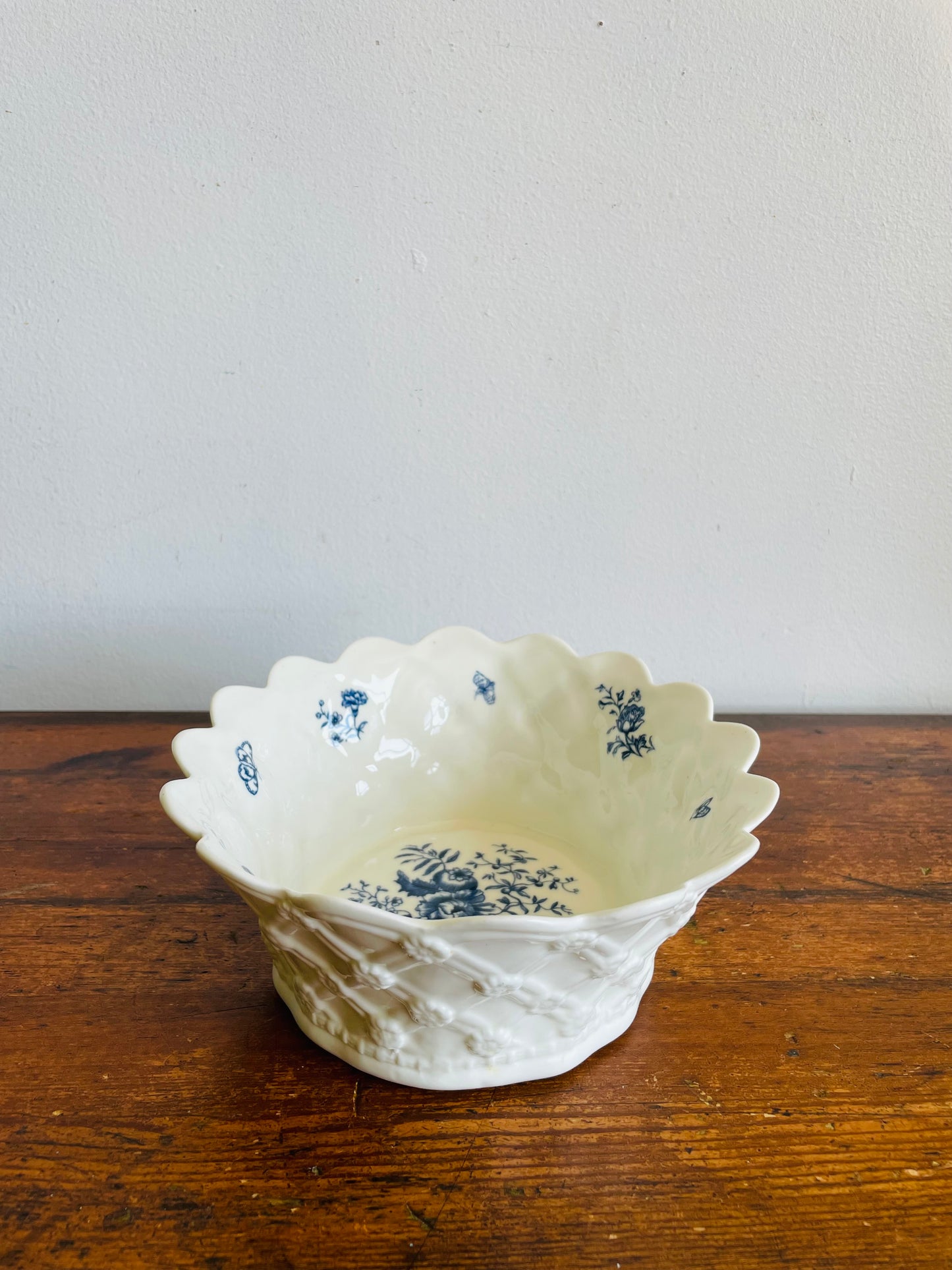 Vintage Royal Worcester "Blue Sprays" Bone China Bowl with Floral Design - Made in England