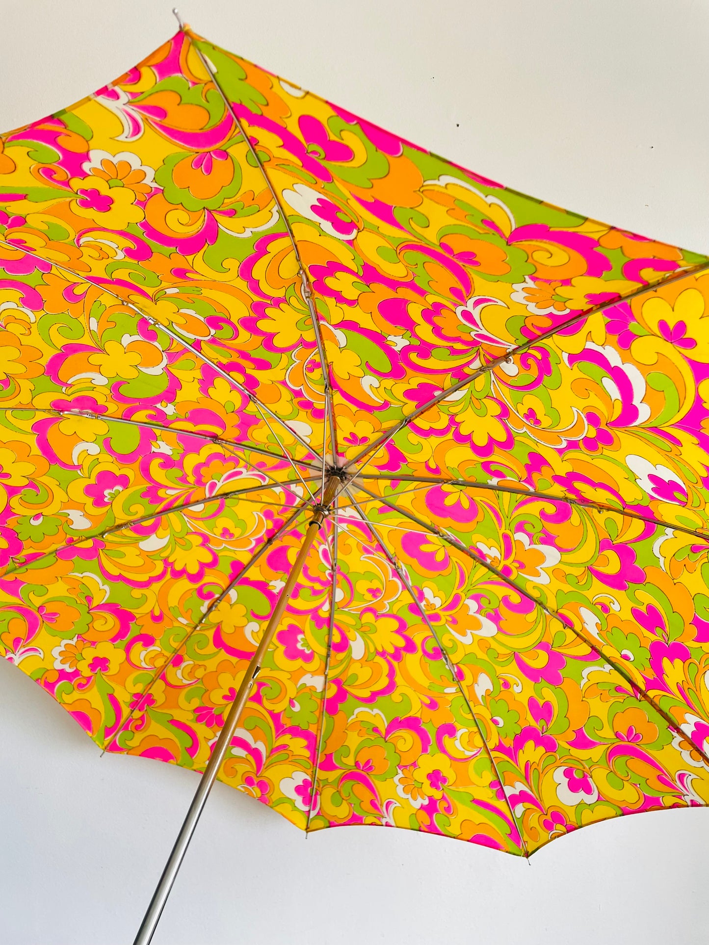 Vintage 1960s Bright, Groovy & Psychedelic Parasol Rain Umbrella - 100% Nylon - Japanese Writing on Tag