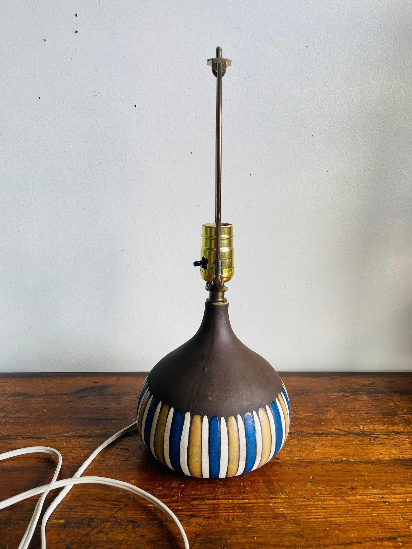 Vintage Mid-Century Modern Style Clay Pottery Lamp with Blue, Tan & Cream Lines Design - Tested / Works!