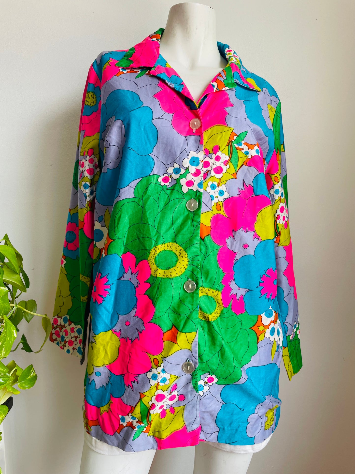 Super Groovy Flower Power Pedigree Montreal Button-Up Shirt - Perhaps Originally a Pyjama Shirt