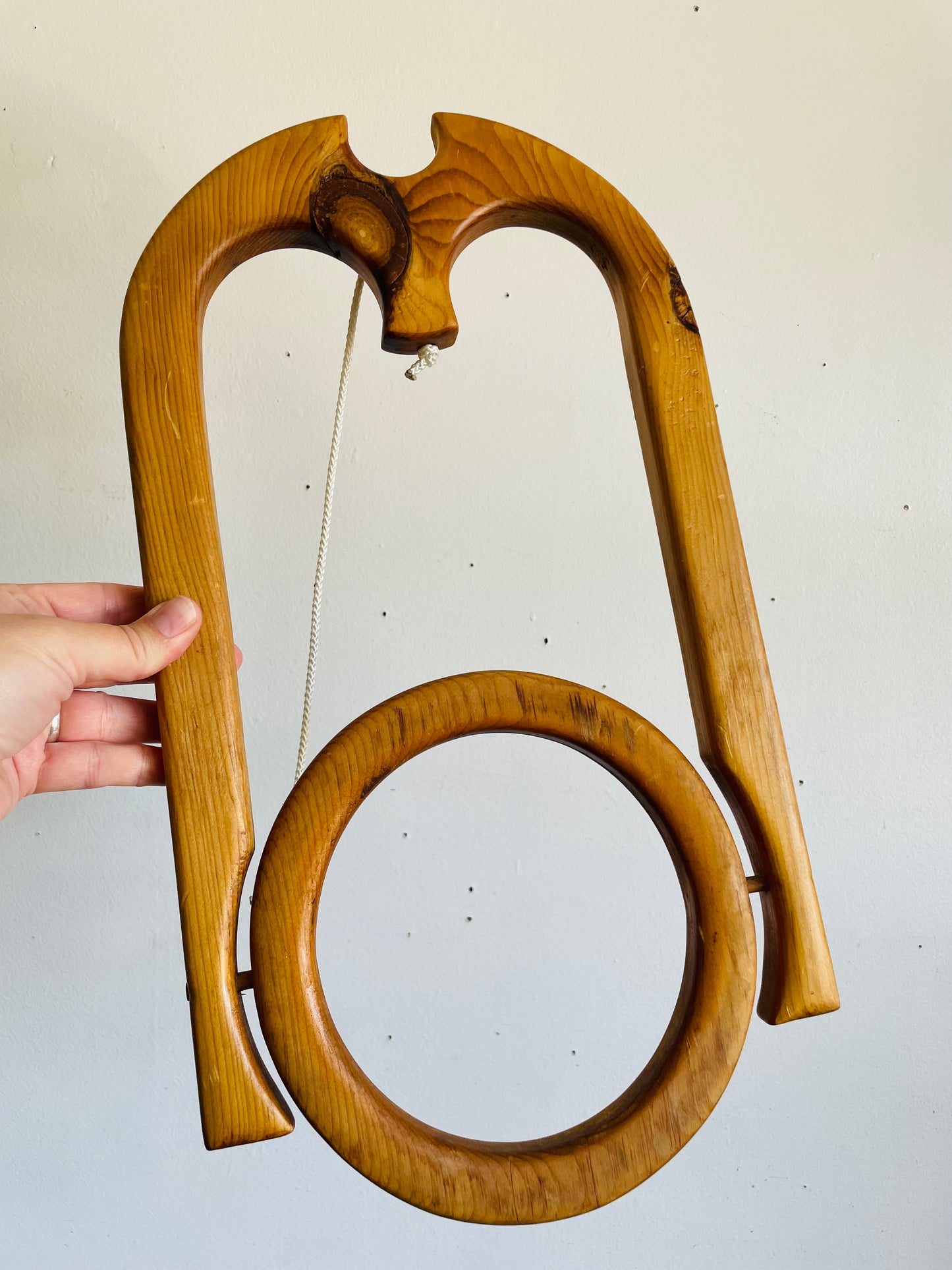 Vintage Mid-Century Modern Style Hanging Wood 6” Plant Pot Holder - Hang From Ceiling or Windowsill - Indoor Garden