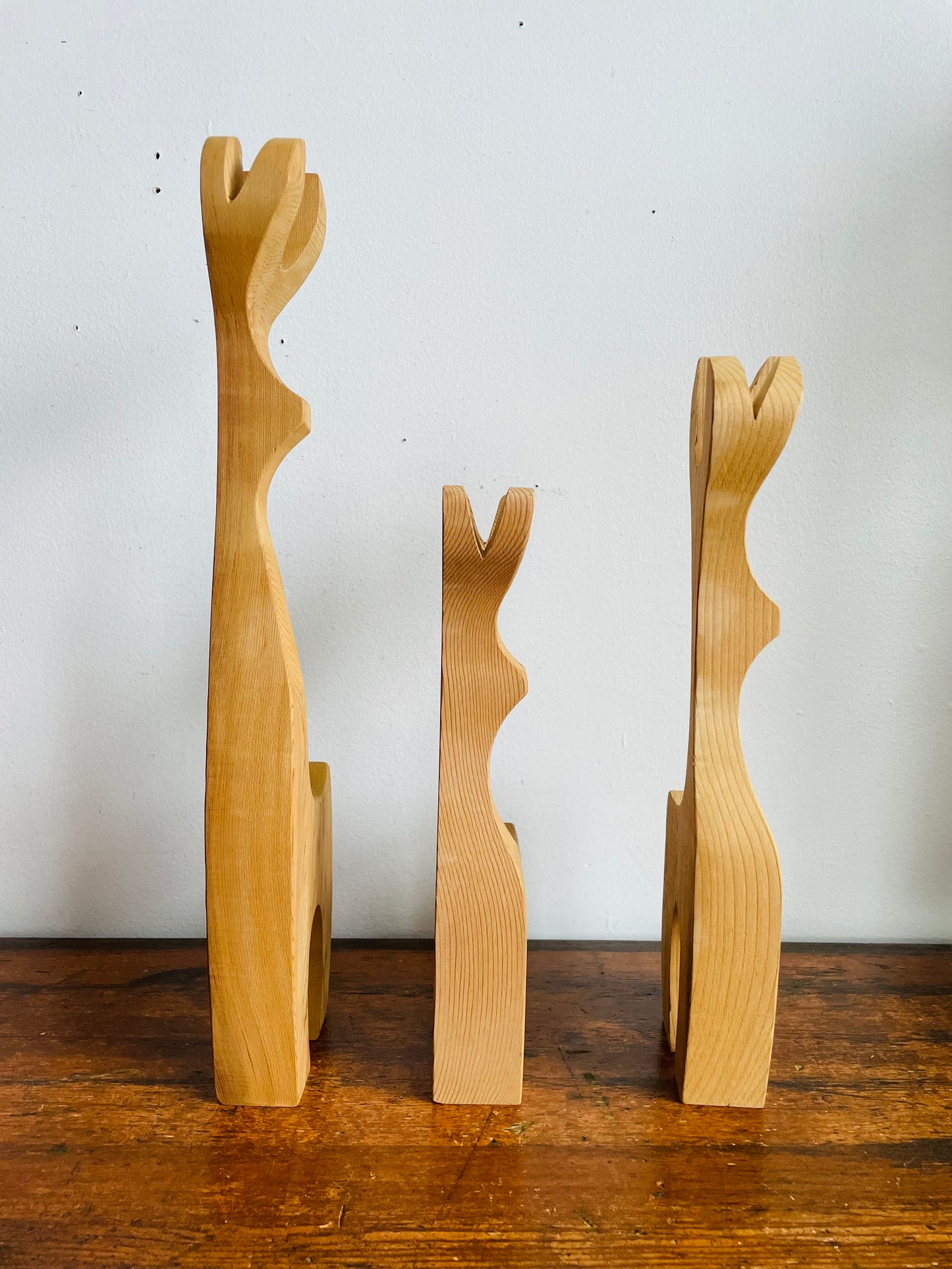 Vintage Mid-Century Modernist-Style Carved Wood Reindeer Sculptures - Set of 3