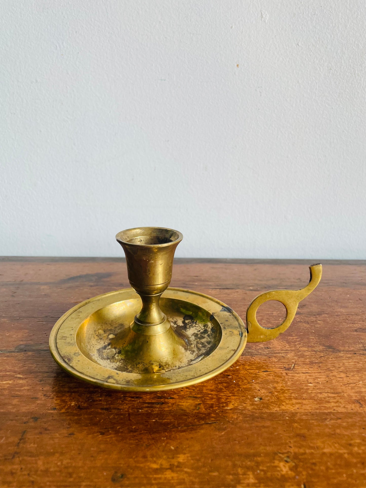 Vintage Solid Brass Chamberstick Candle Holder with Swoop Handle