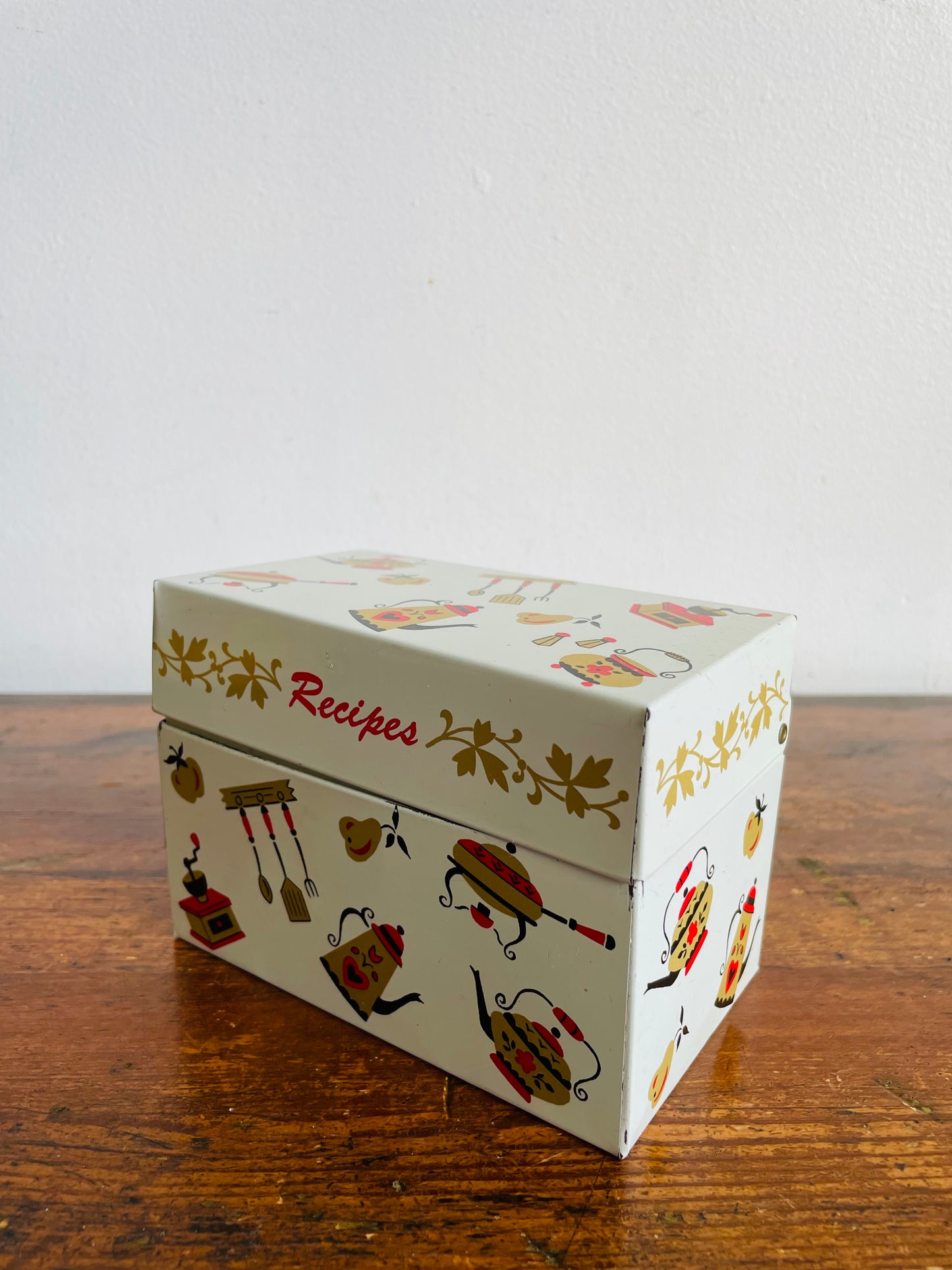 Vintage Ohio Art Co. White Metal Recipe Tin Box with Hinged Lid - Full of Category Dividers & Recipes - Made in Bryan, Ohio USA