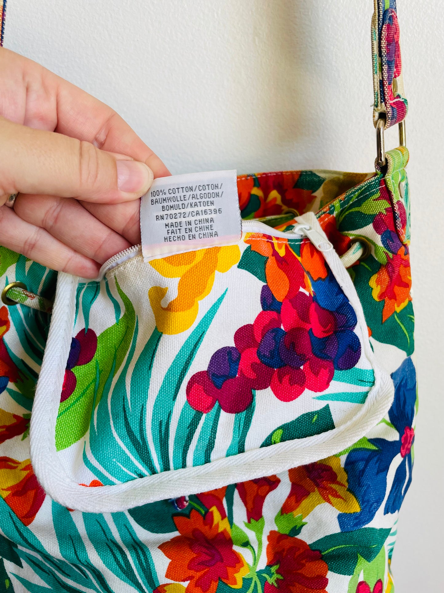 Tropical & Bright Liz Claiborne Accessories 100% Cotton Drawstring Bucket Pouch Purse with Multiple Compartments