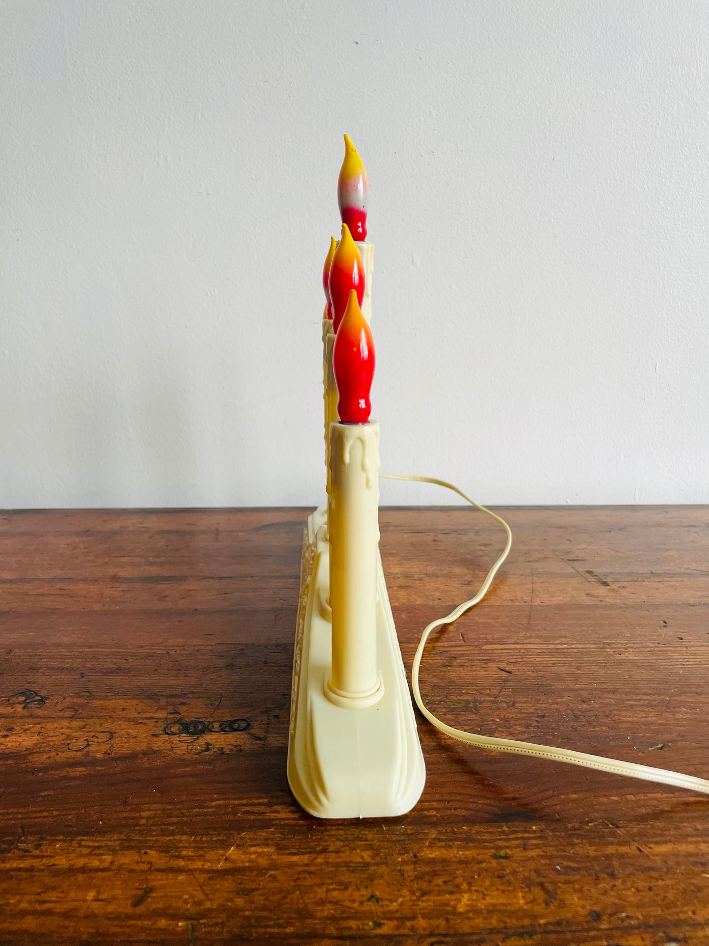 Christmas Window Candolier Electric Five Branch Candle with Red Flames