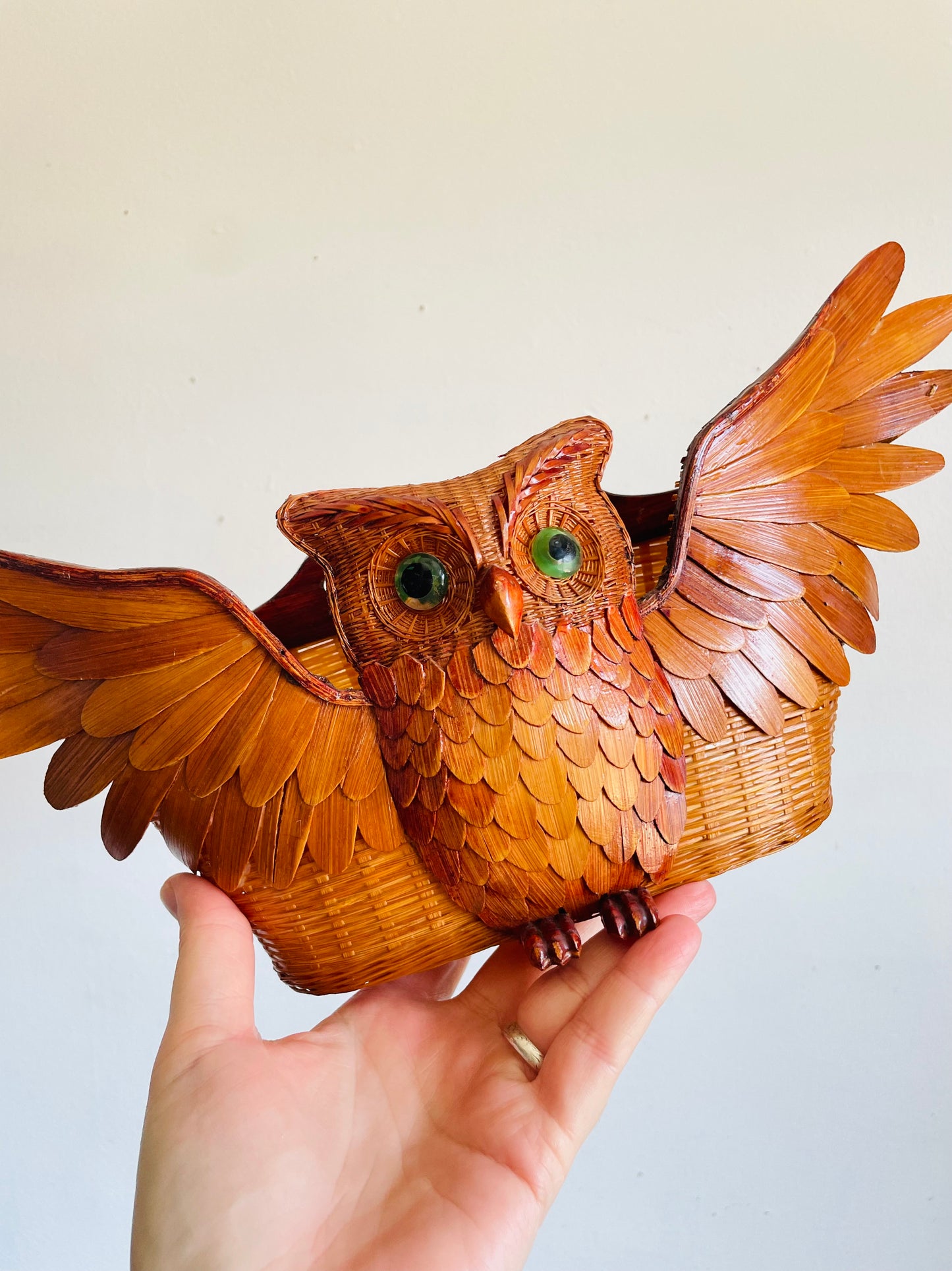Vintage 1970s Wicker Wood Owl Wall Pocket Basket - Can Stand or Hang on Wall - 15" Wingspan - No Shipping