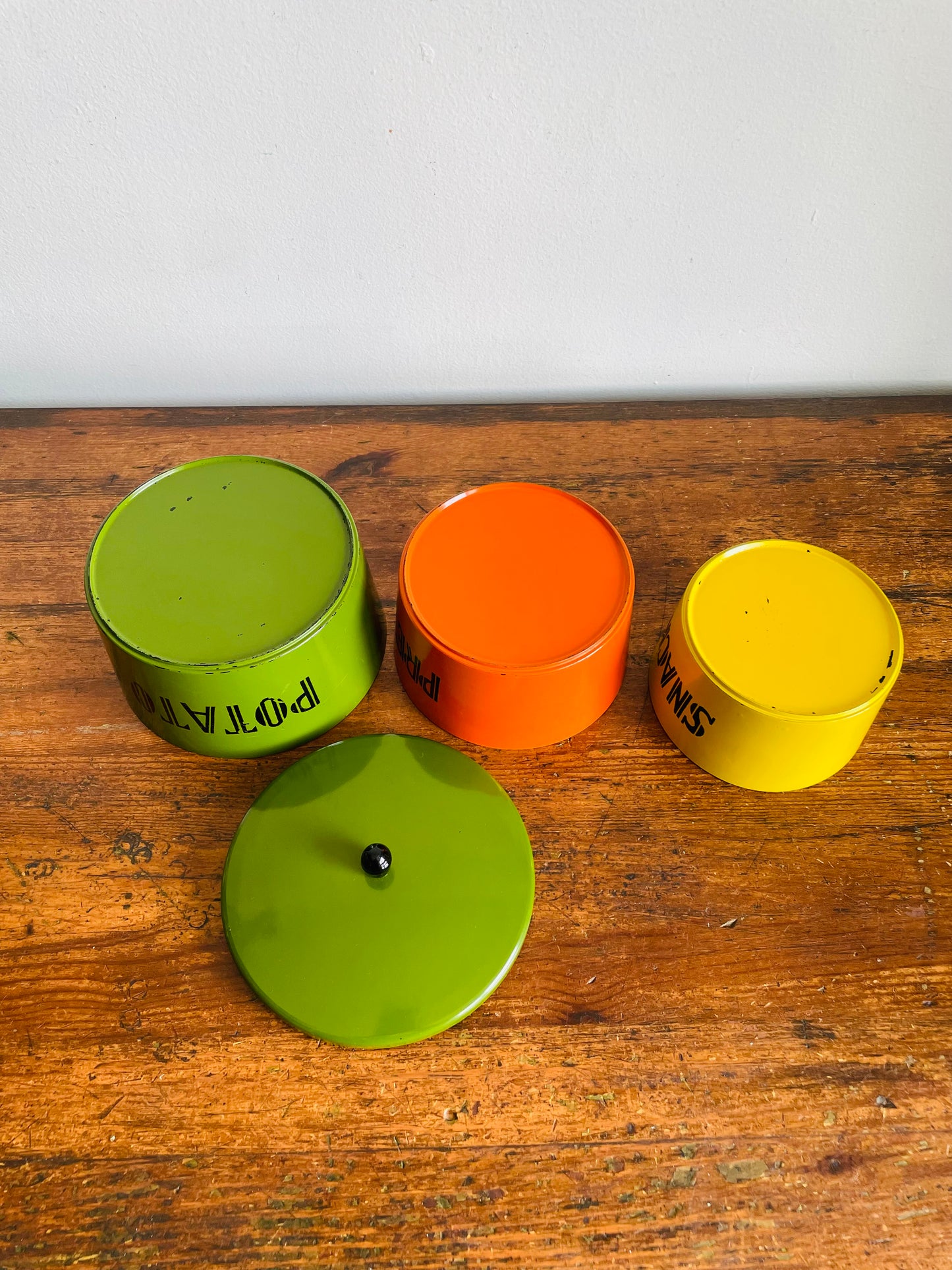 Vintage Mid-Century Modern Nesting Party Snack Bowls - Potato Chips, Pretzels & Snacks