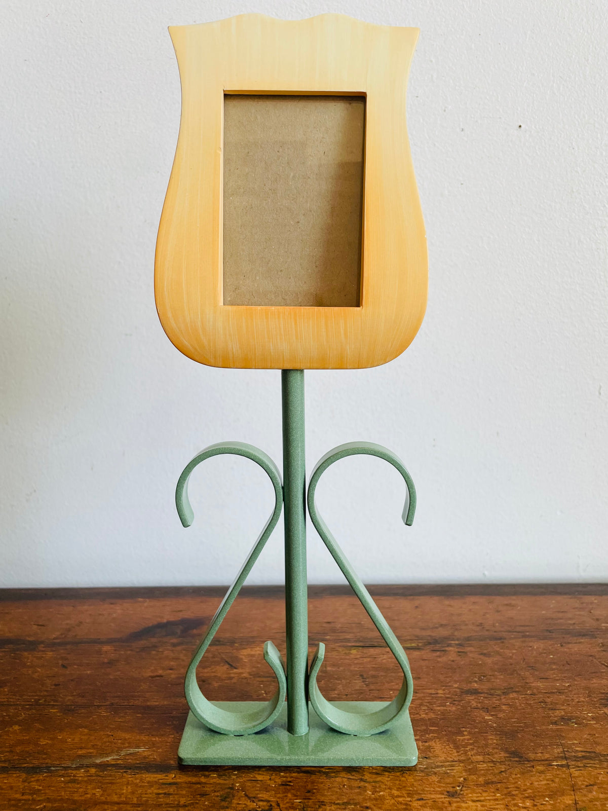 Vintage Wood & Metal Tulip Flower Shaped Standing Picture Frame - 2.1" x 3.25" Photo Size