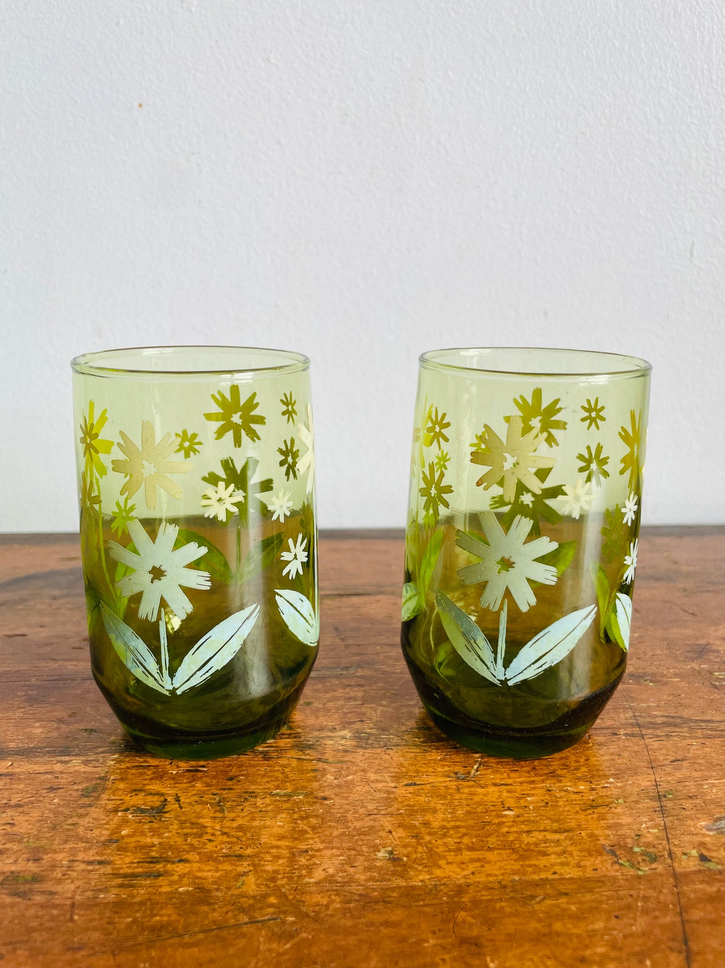 Vintage Green Glass Juice Glasses with Fun Daisy Flower Design - Set of 2