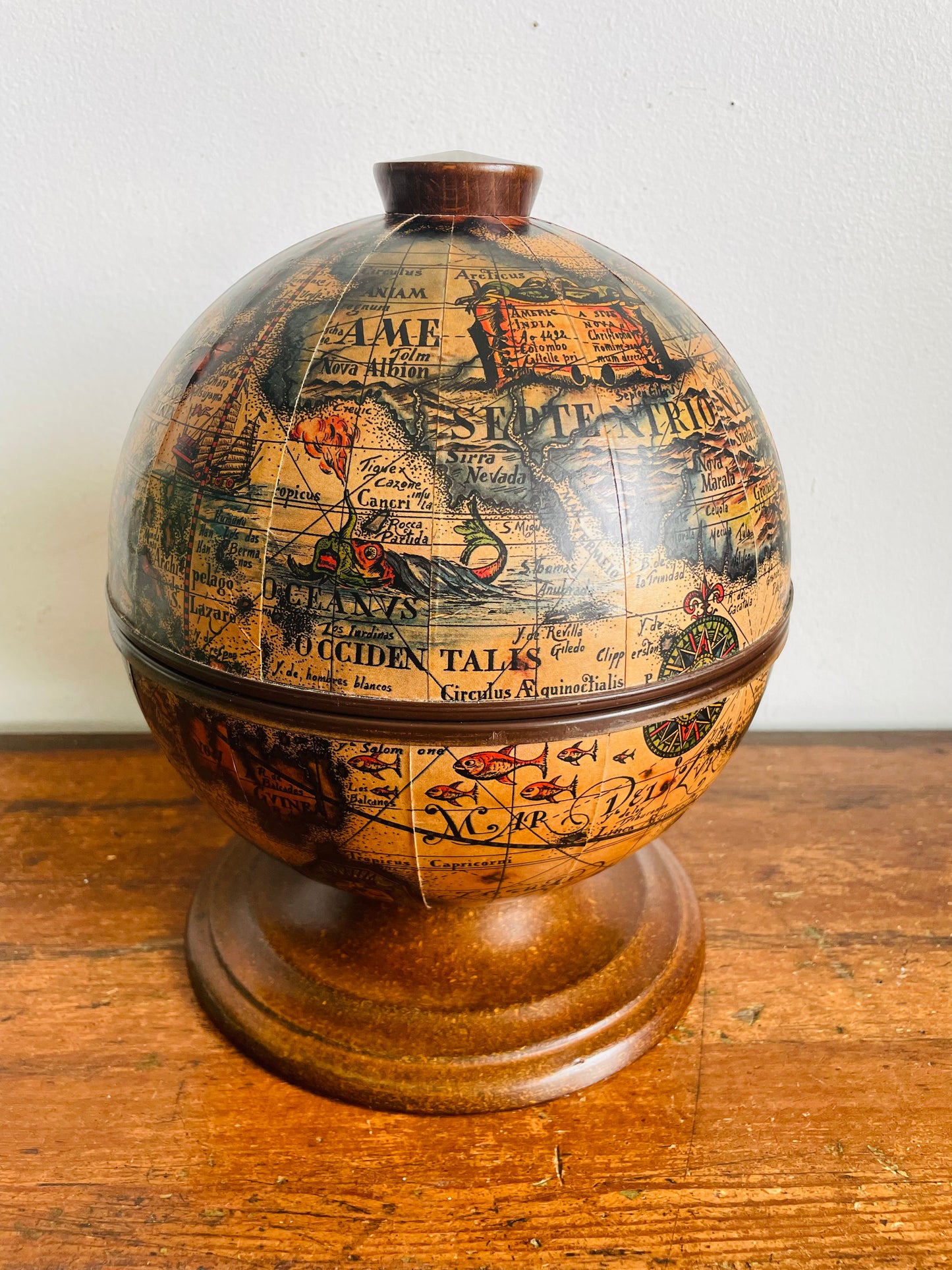 Vintage Mercurio D'Oro Old World Style Globe Ice Bucket - Made in Italy - Includes Stainless Steel Ice Tongs