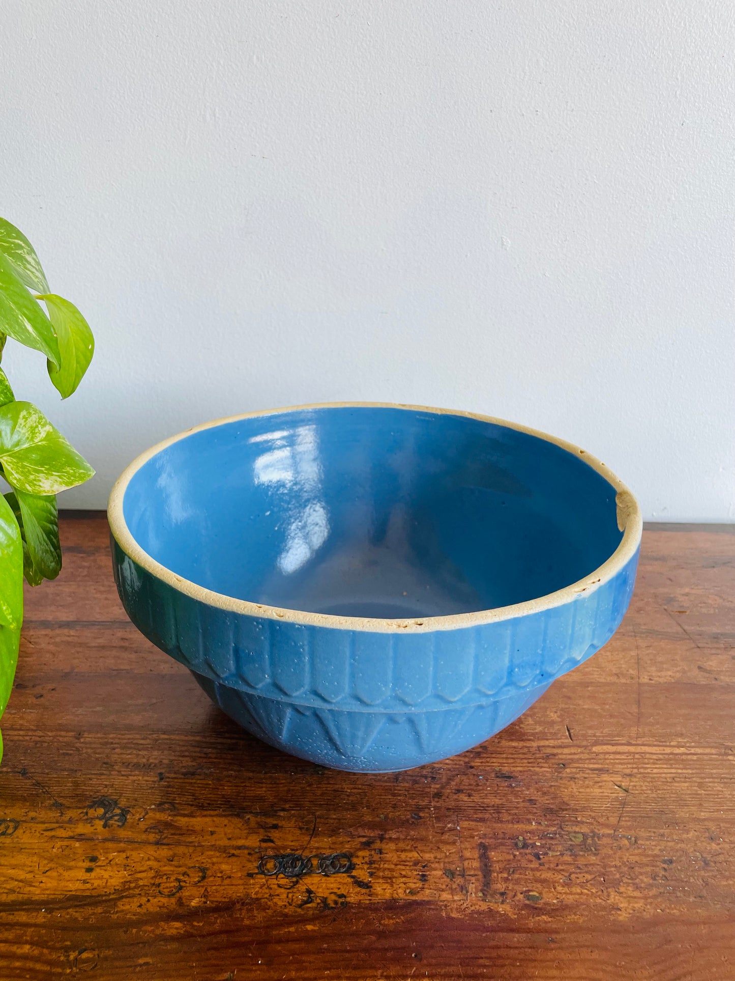 Large Blue Salt Glaze Stoneware Pottery Mixing Bowl with Picket Fence & Inverted Triangle Design