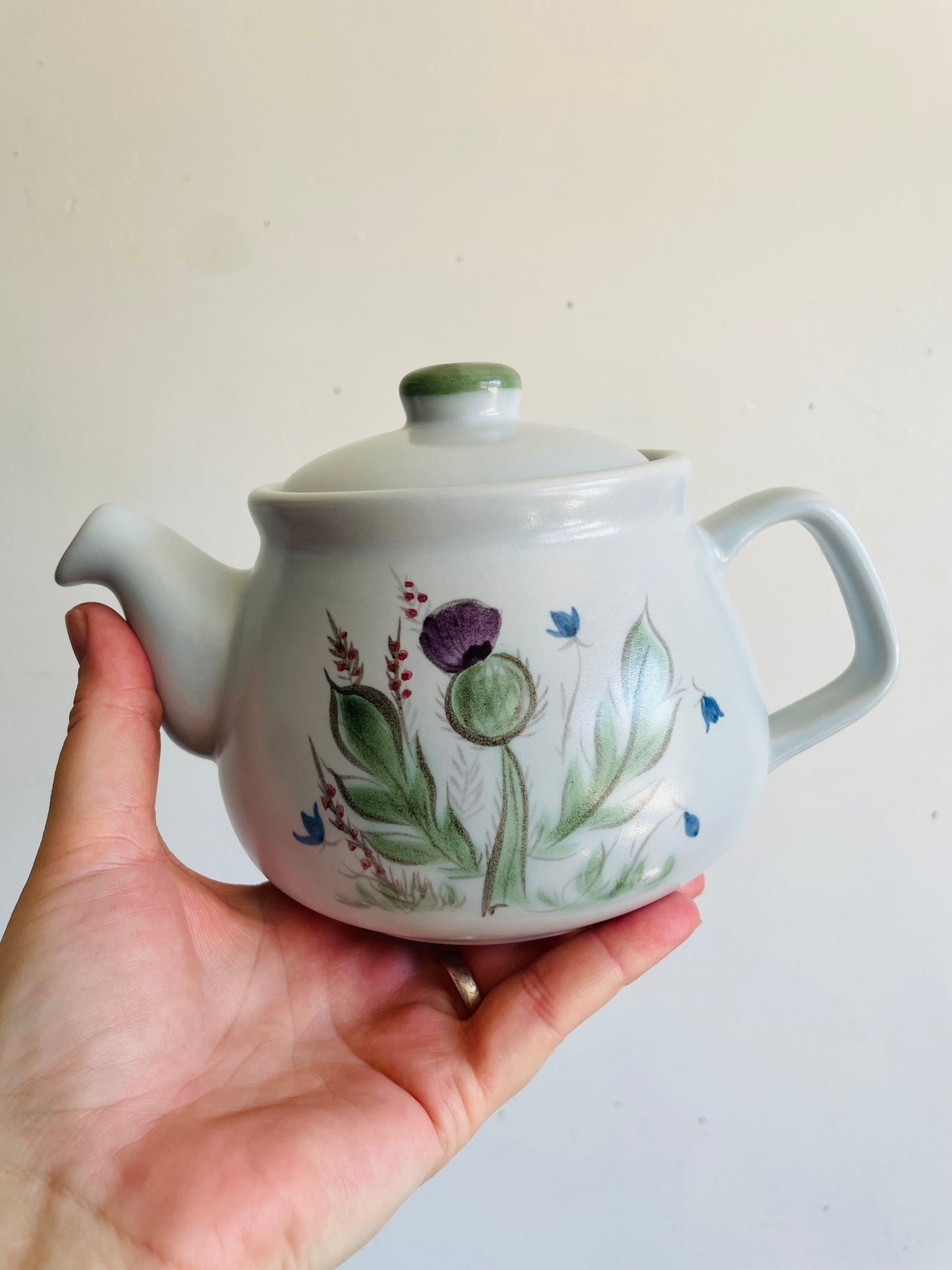 Vintage Buchan Thistle Finest Stoneware Teapot with Scottish Thistle Flower Design - Made in Portobello, Scotland
