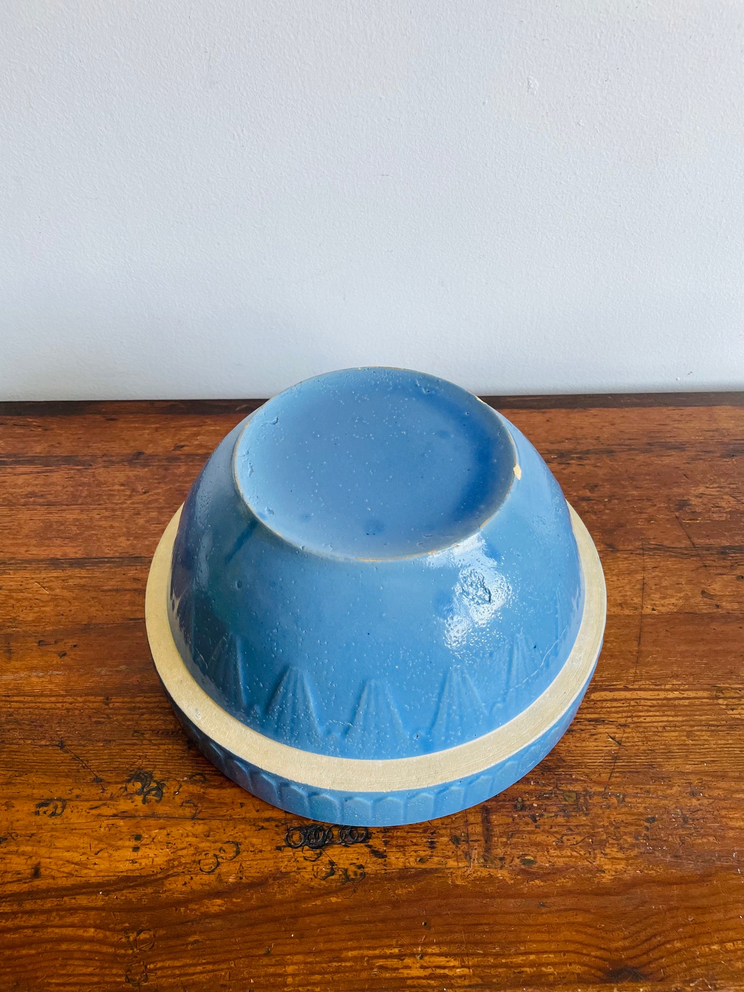 Large Blue Salt Glaze Stoneware Pottery Mixing Bowl with Picket Fence & Inverted Triangle Design