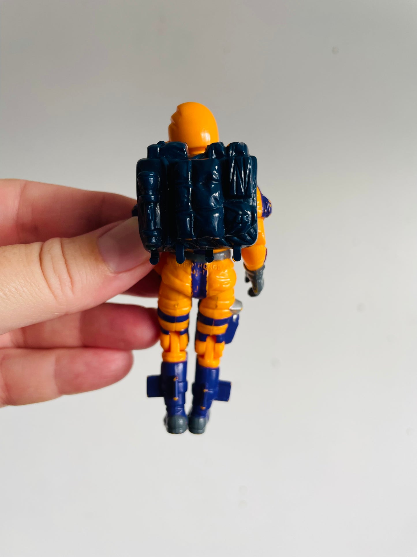 Vintage 1989 Hasbro Action Figure Toy - G.I. Joe H.E.A.T. Viper - Includes Backpack Accessory