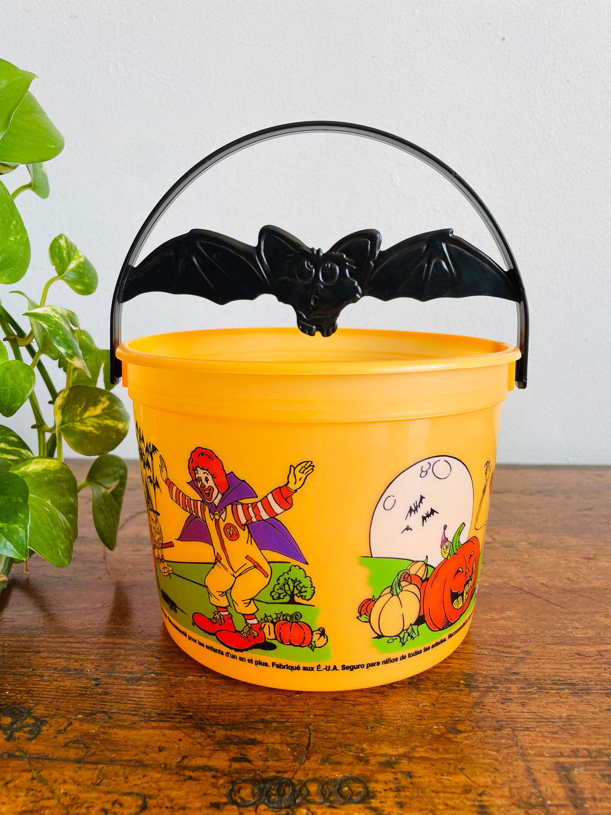 Vintage 2001 McDonald's Orange Plastic Trick or Treat Halloween Bucket with Bat Handle #2