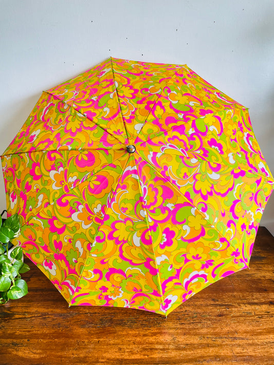 Vintage 1960s Bright, Groovy & Psychedelic Parasol Rain Umbrella - 100% Nylon - Japanese Writing on Tag