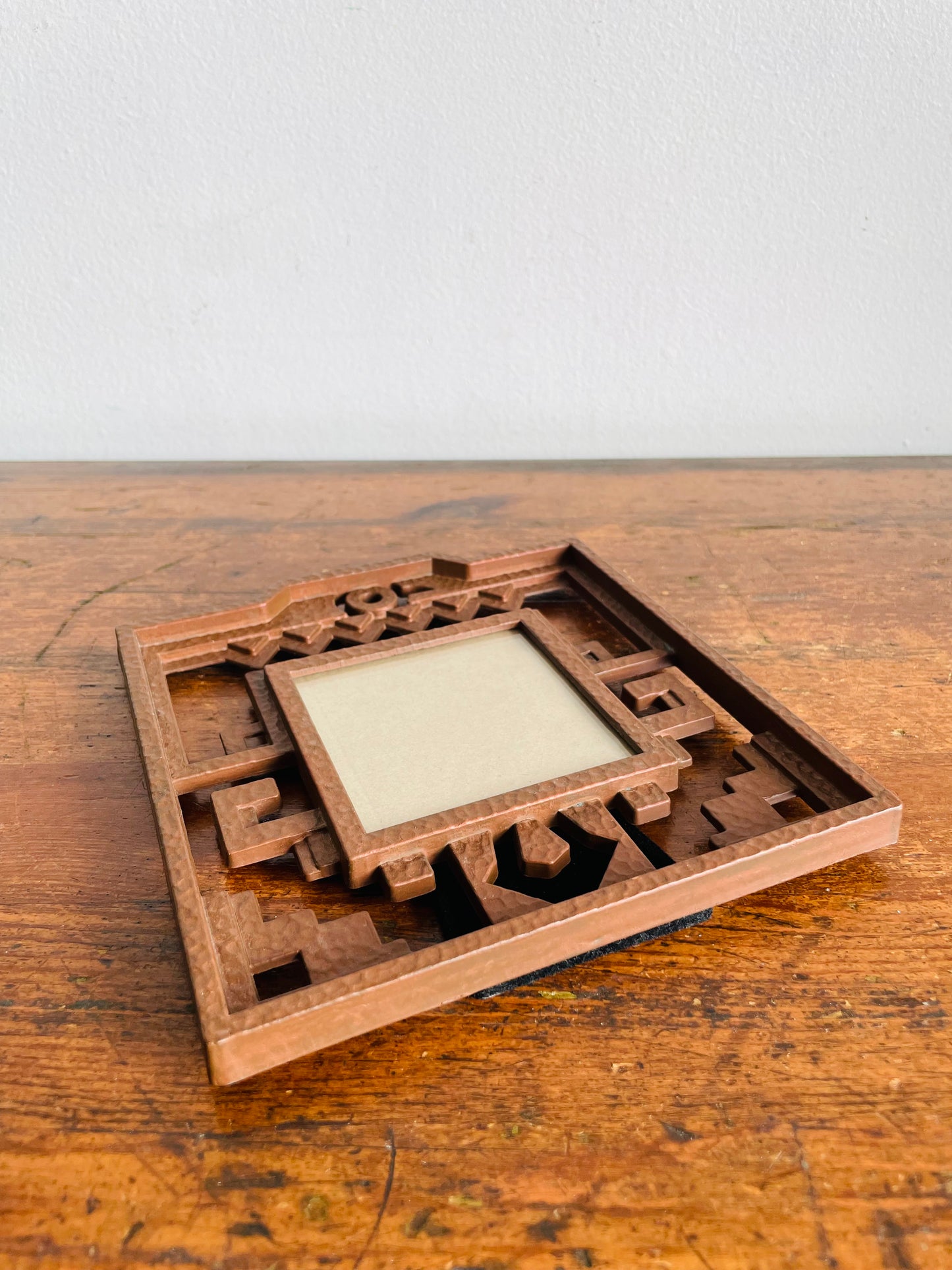 Vintage 1993 Southwest Style Copper Tone Hammered Metal Picture Frame with Easel Backing - Terragrafics Inc. - Made in Taiwan - 2.75" x 3.75" Photo Size