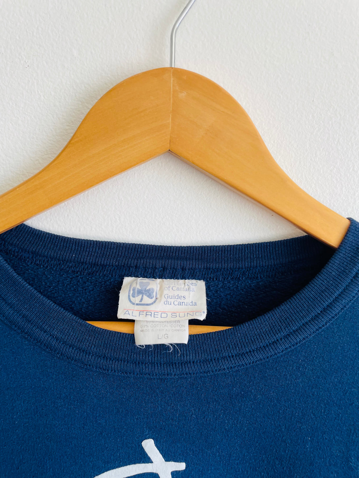 Vintage 1990s Girl Guides of Canada Navy Blue Adult Size Large Crewneck Sweatshirt with White Leaf Design - Alfred Sung Uniform Collection - Made in Canada