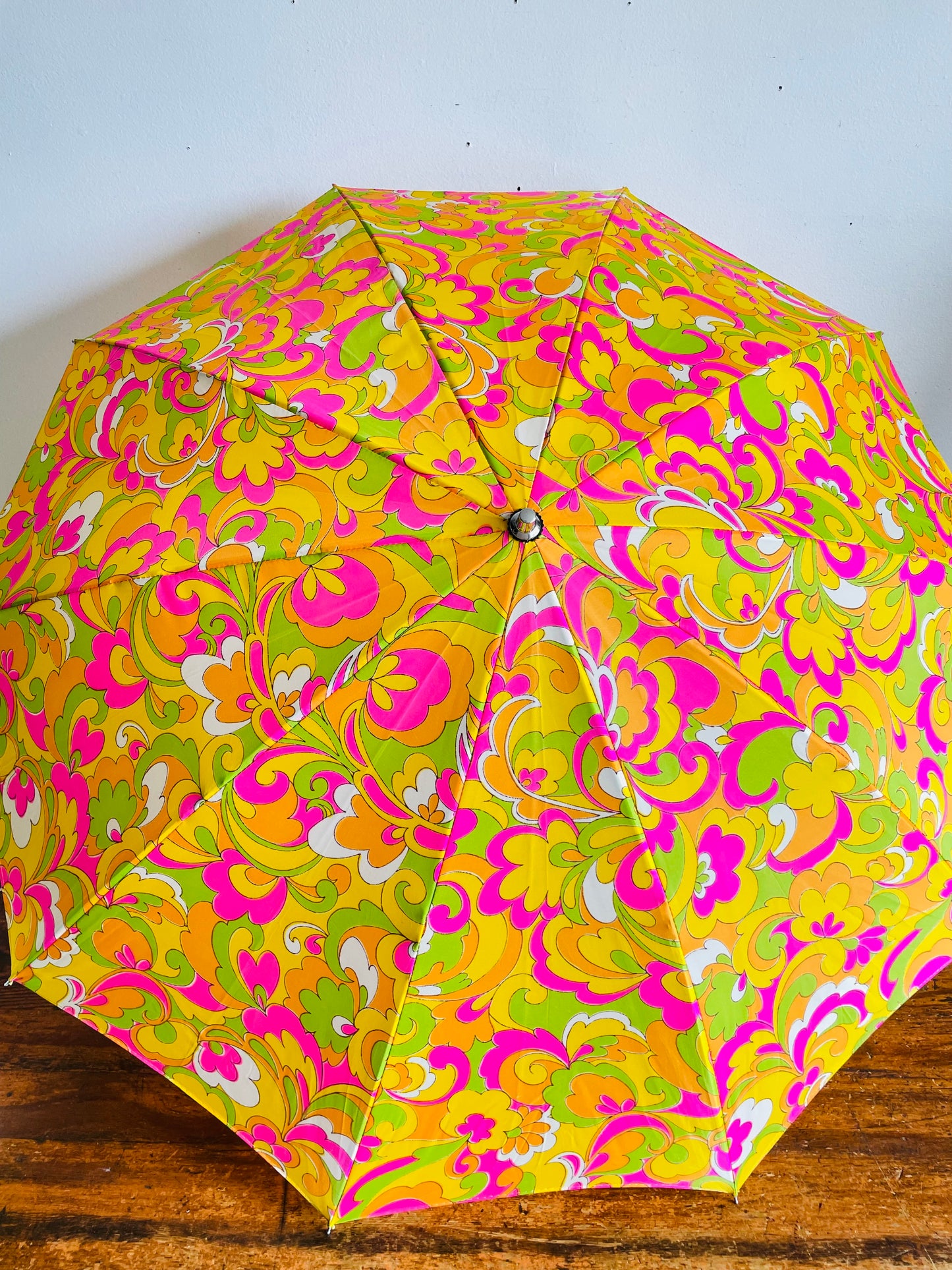Vintage 1960s Bright, Groovy & Psychedelic Parasol Rain Umbrella - 100% Nylon - Japanese Writing on Tag