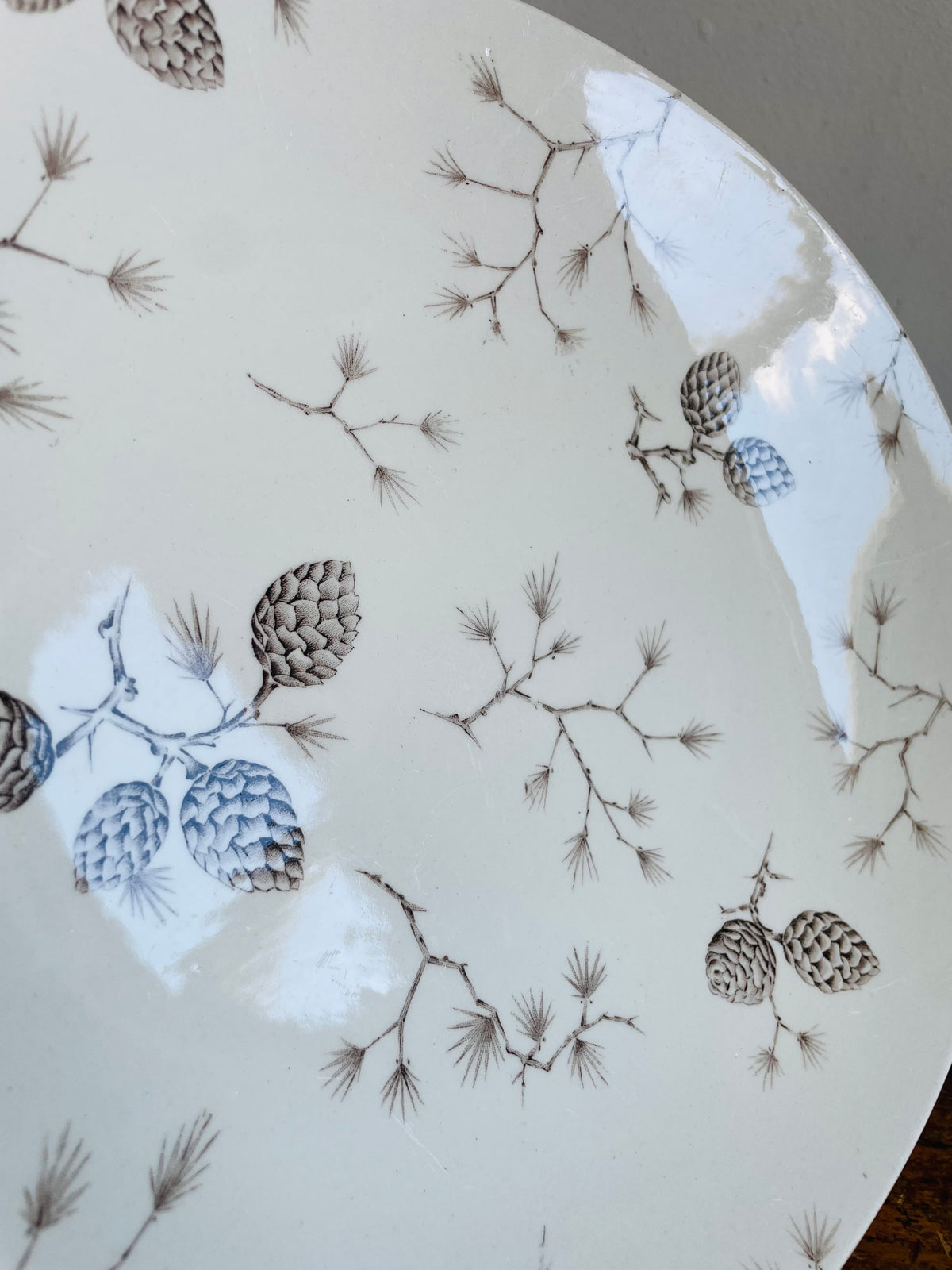 Vintage Wood & Sons "North Woods" Pattern Serving Platter Plate with Pinecone Design - Engraved by Hand - Made in England