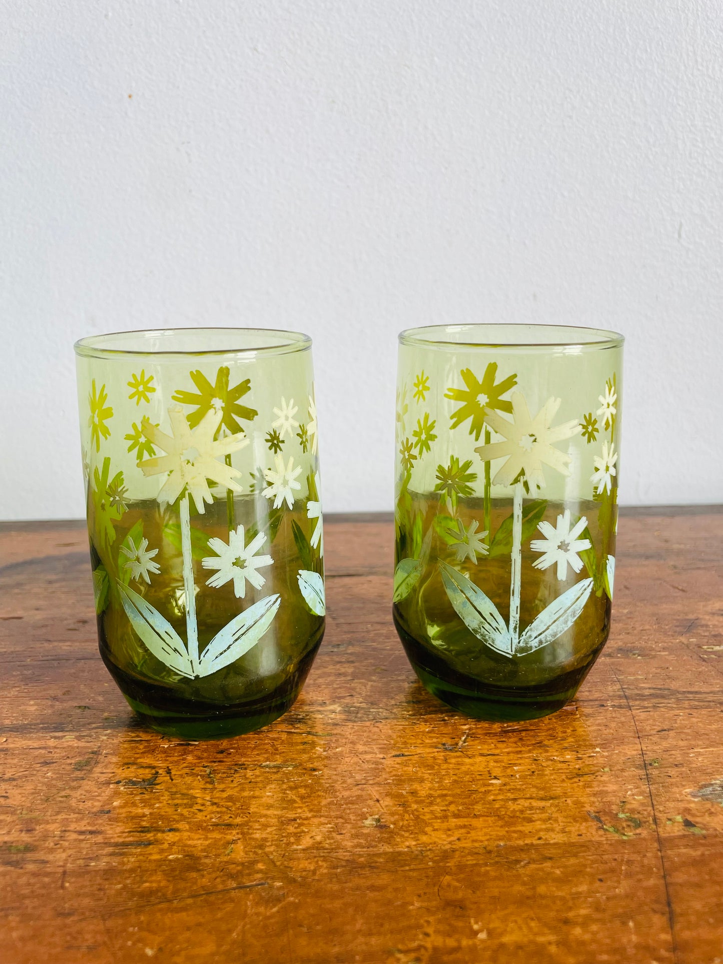 Vintage Green Glass Juice Glasses with Fun Daisy Flower Design - Set of 2