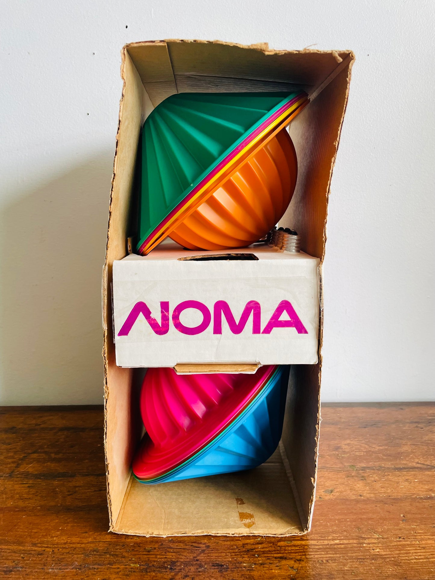 Vintage New Old Stock Noma Party 'n Patio Lanterns in Box - 6 Mix & Match Colours - Indoor & Outdoor Use - Includes Bulbs & 15 Feet Electric Cord - Made in Canada