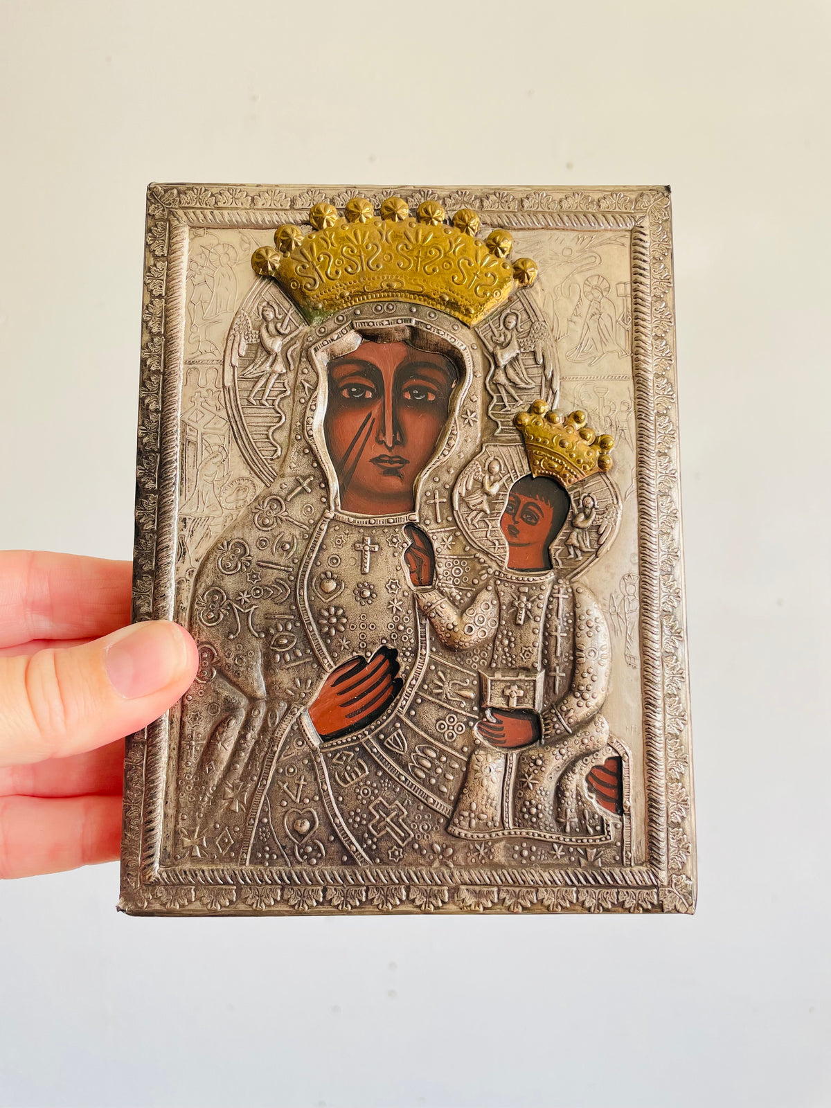 Vintage Black Madonna of Częstochowa / Our Lady of Częstochowa Embossed Metal Riza / Oklad Religious Hanging Plaque Picture with Mary & Jesus