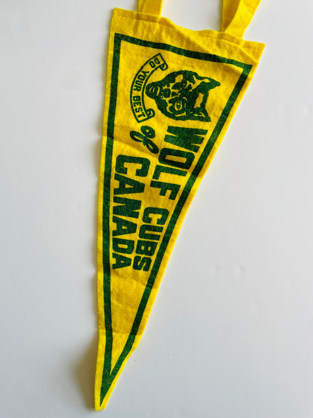 Vintage Scouts Wolf Cubs of Canada Yellow Felt Pennant Flag - Do Your Best
