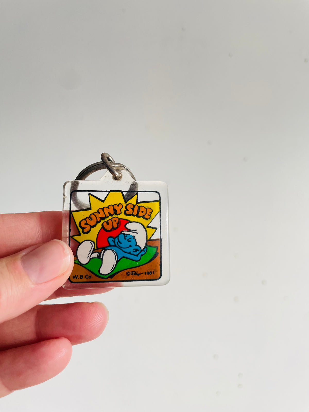 Vintage 1981 Sunny Side Up Smurf Cartoon Keychain