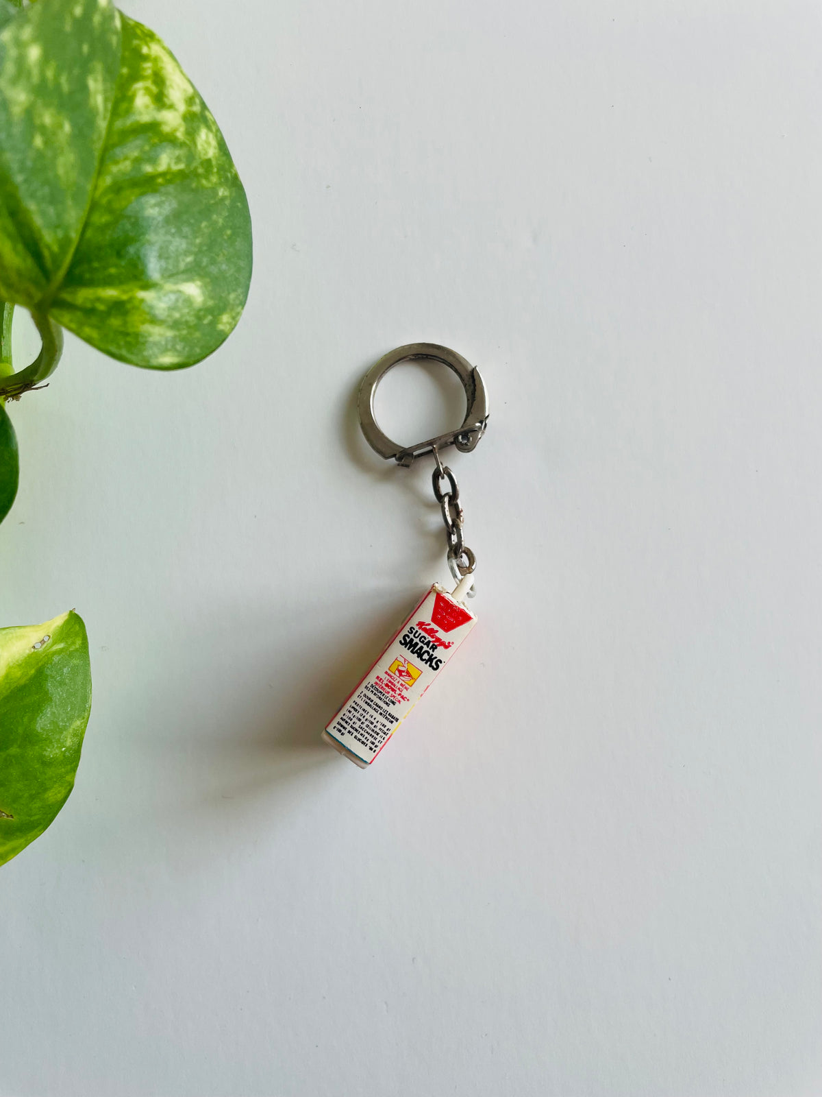 Vintage Kellogg's Sugar Smacks Miniature Cereal Box Keychain - Made in Hong Kong