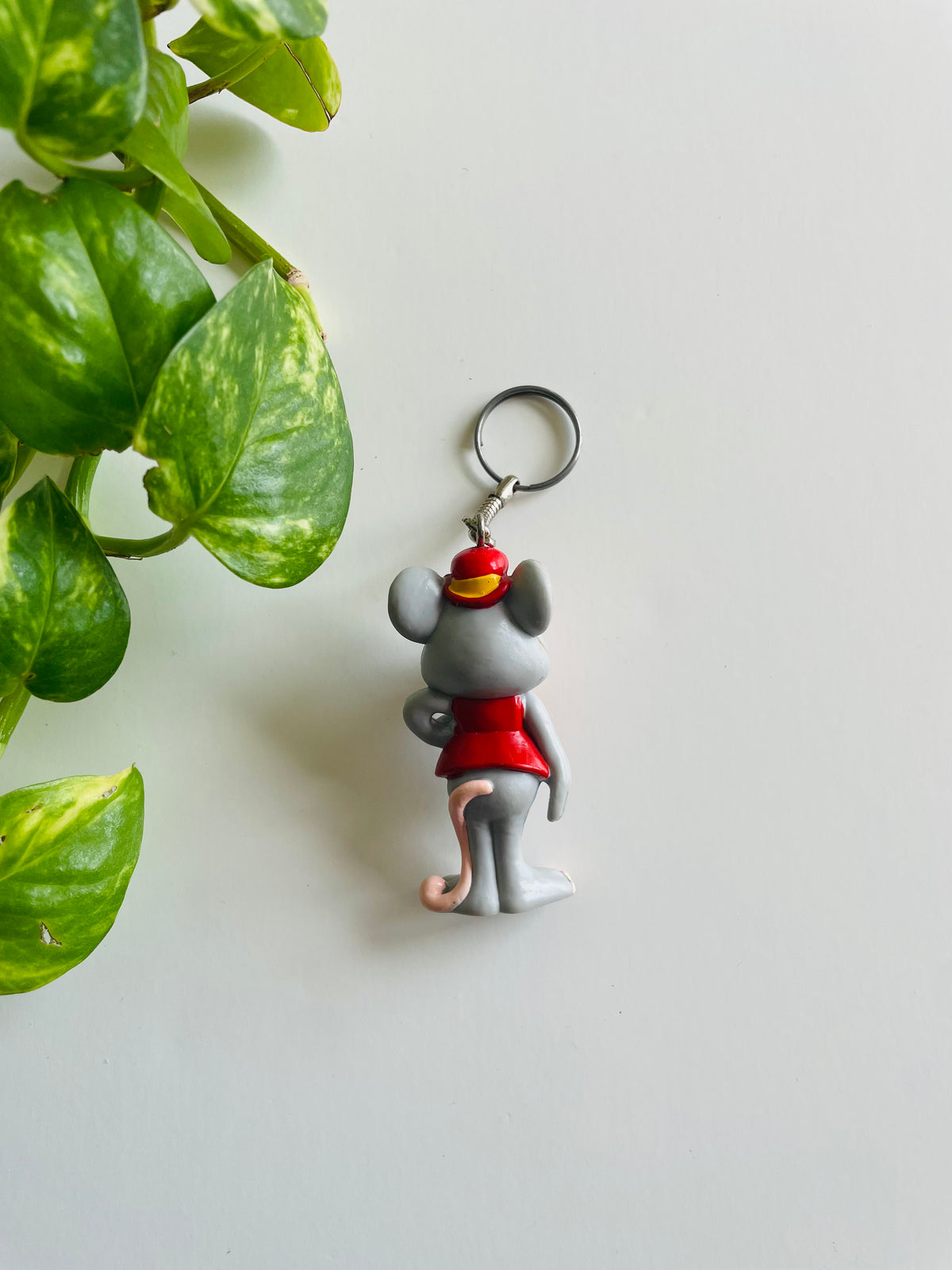 Vintage 1993 Pizza Time Theatre Chuck E. Cheese Mouse Mascot Cartoon Keychain