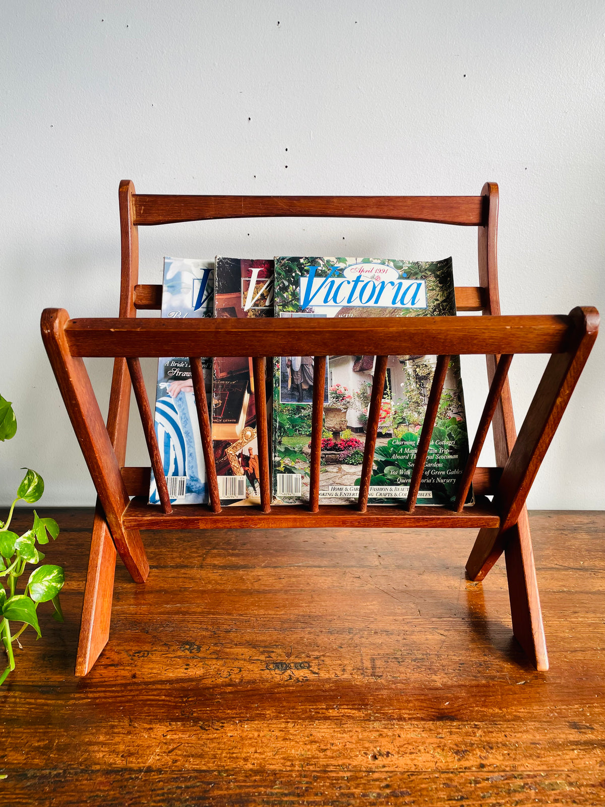 Vintage Mid-Century Modern Sculptural Folding Teak Wood Magazine Rack - Ernest Sohn for ETCO - MCM Design Style - For Shipping Please Read Note