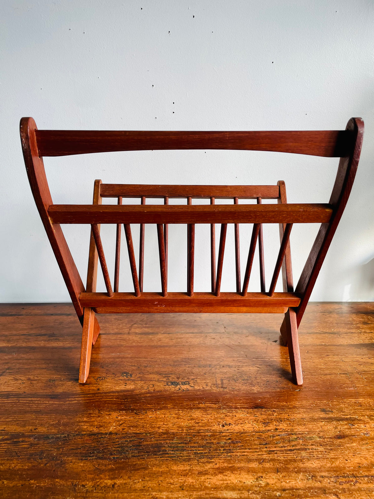 Vintage Mid-Century Modern Sculptural Folding Teak Wood Magazine Rack - Ernest Sohn for ETCO - MCM Design Style - For Shipping Please Read Note