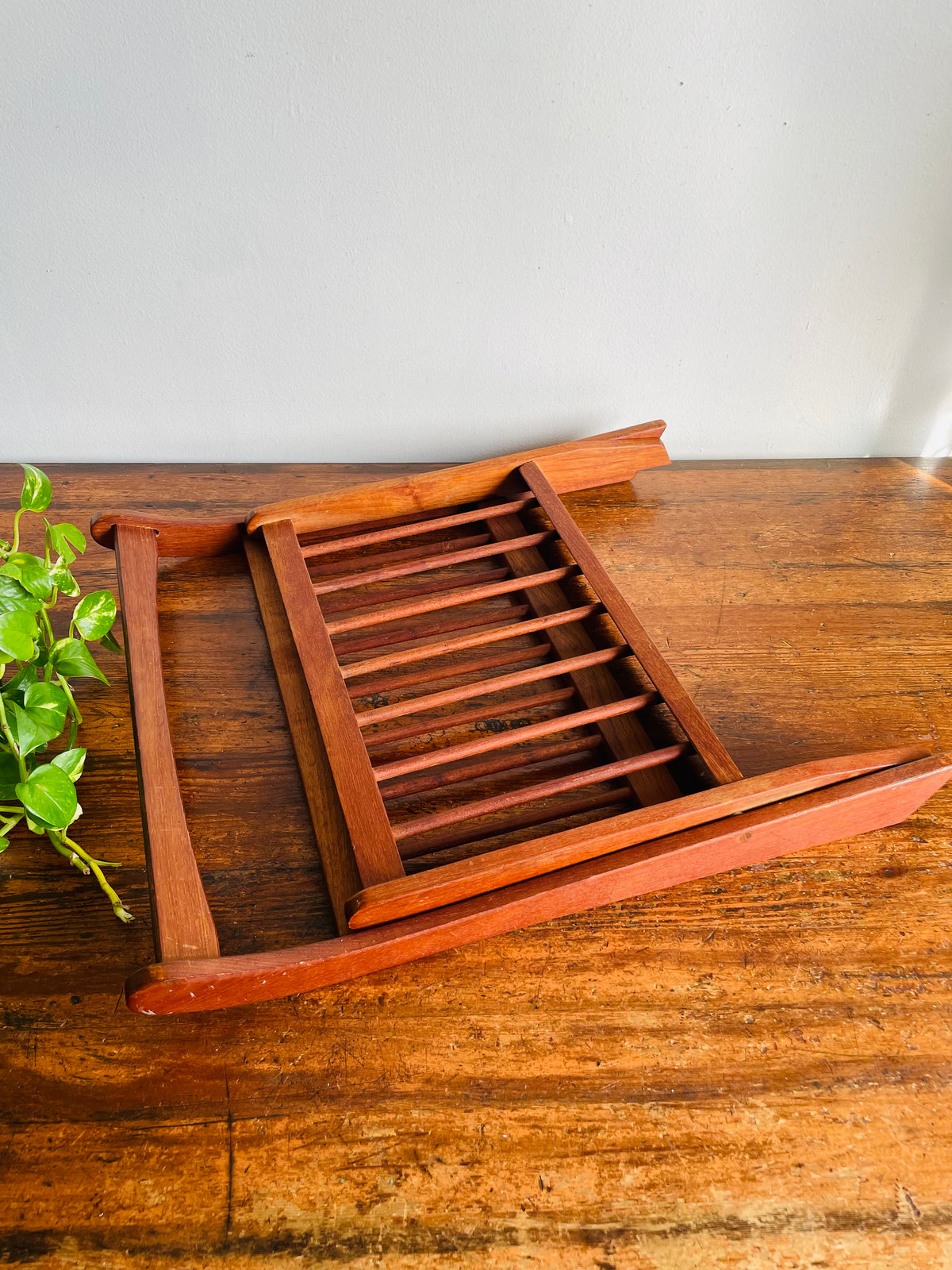 Vintage Mid-Century Modern Sculptural Folding Teak Wood Magazine Rack - Ernest Sohn for ETCO - MCM Design Style - For Shipping Please Read Note