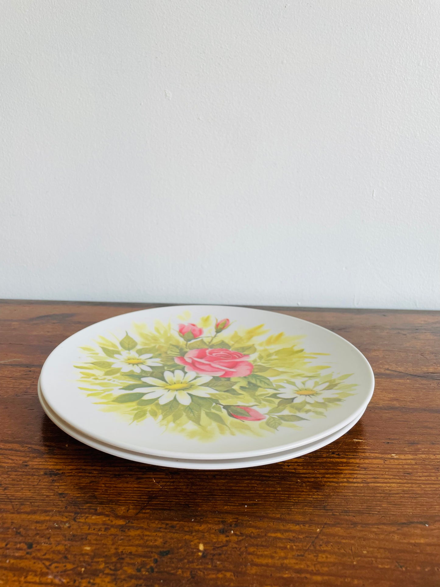 Prolon Melamine Plates with Rose & Daisy Flower Design - Set of 2 - Made in USA