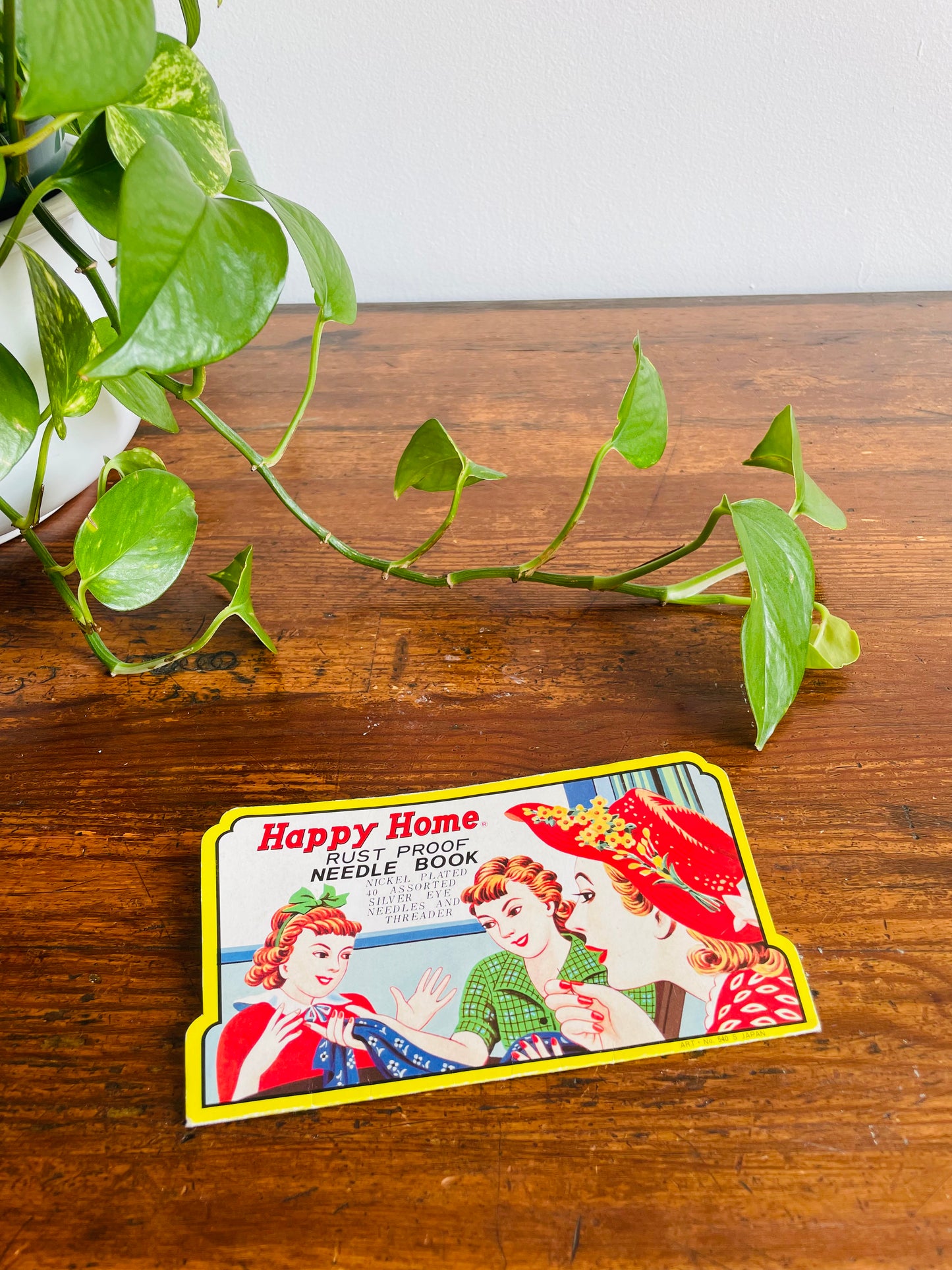 1950s Happy Home Rust Proof Needle Book - Made in Japan