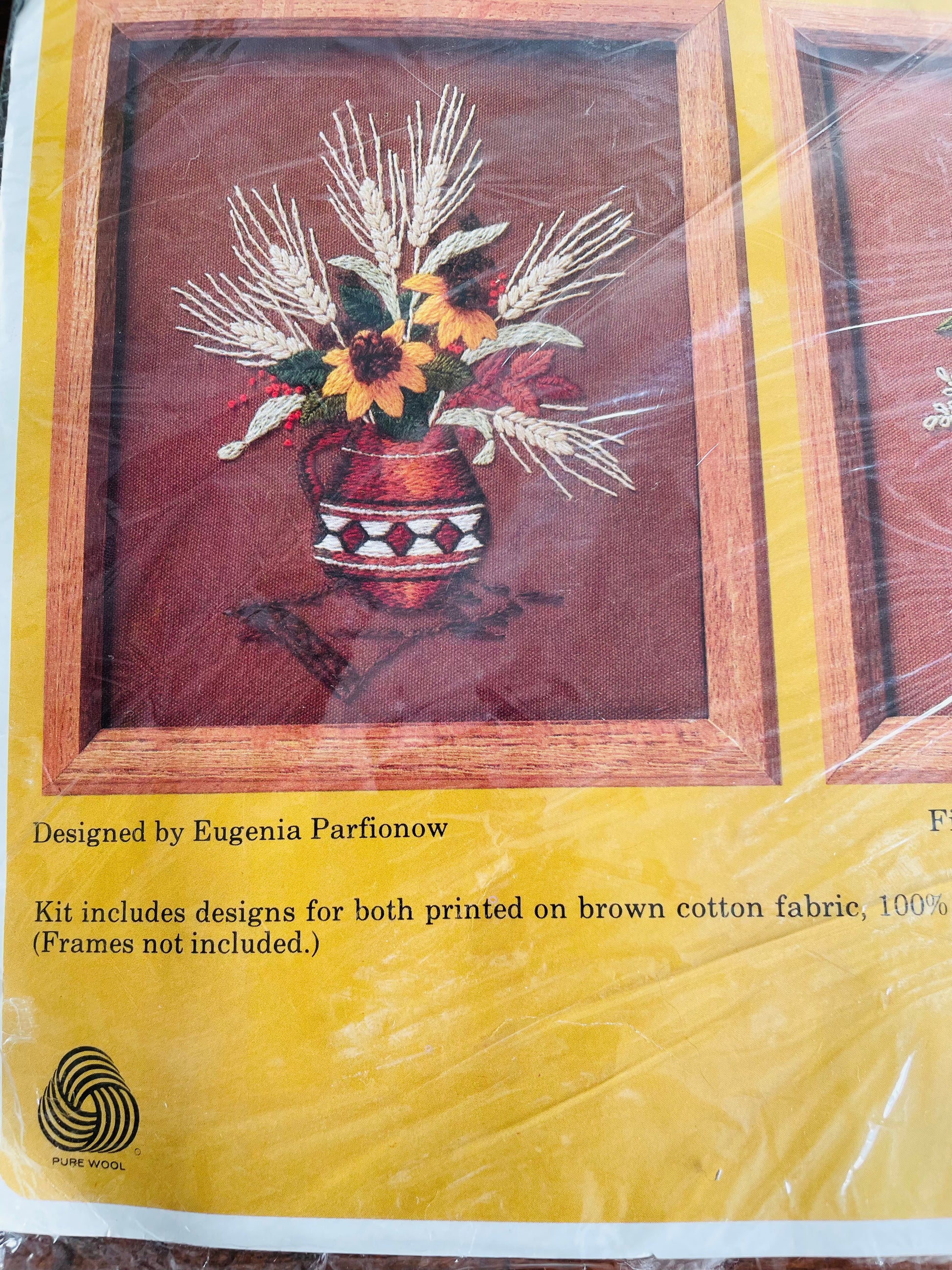 Classic Bouquet Vintage Crewel Embroidery Kit Creative Circle Unworked  13x13