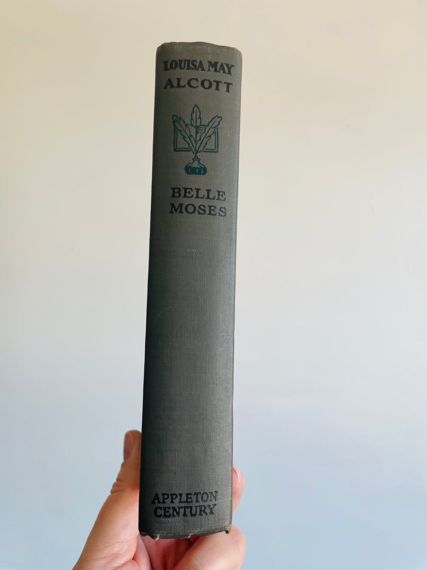 Louisa May Alcott: Dreamer and Worker - Belle Moses Hardcover Book (1909)
